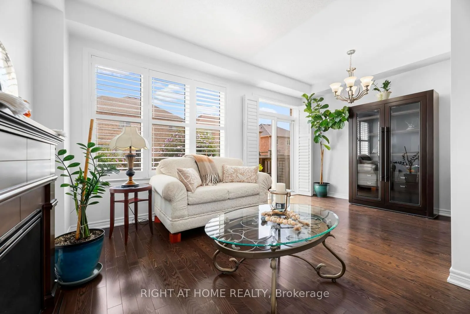 41 Coastline Drive