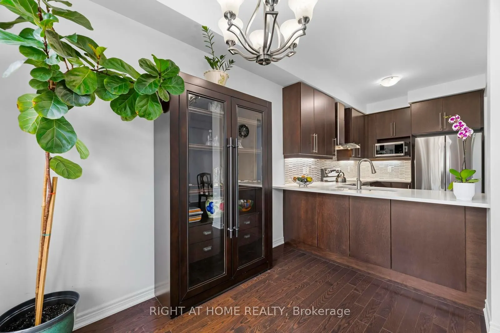 41 Coastline Drive