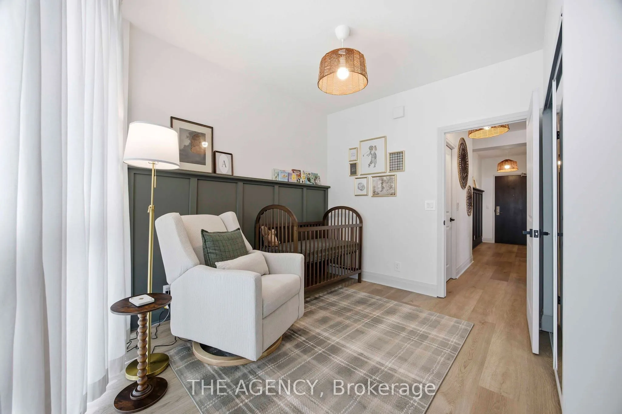 1185 The Queensway #1104