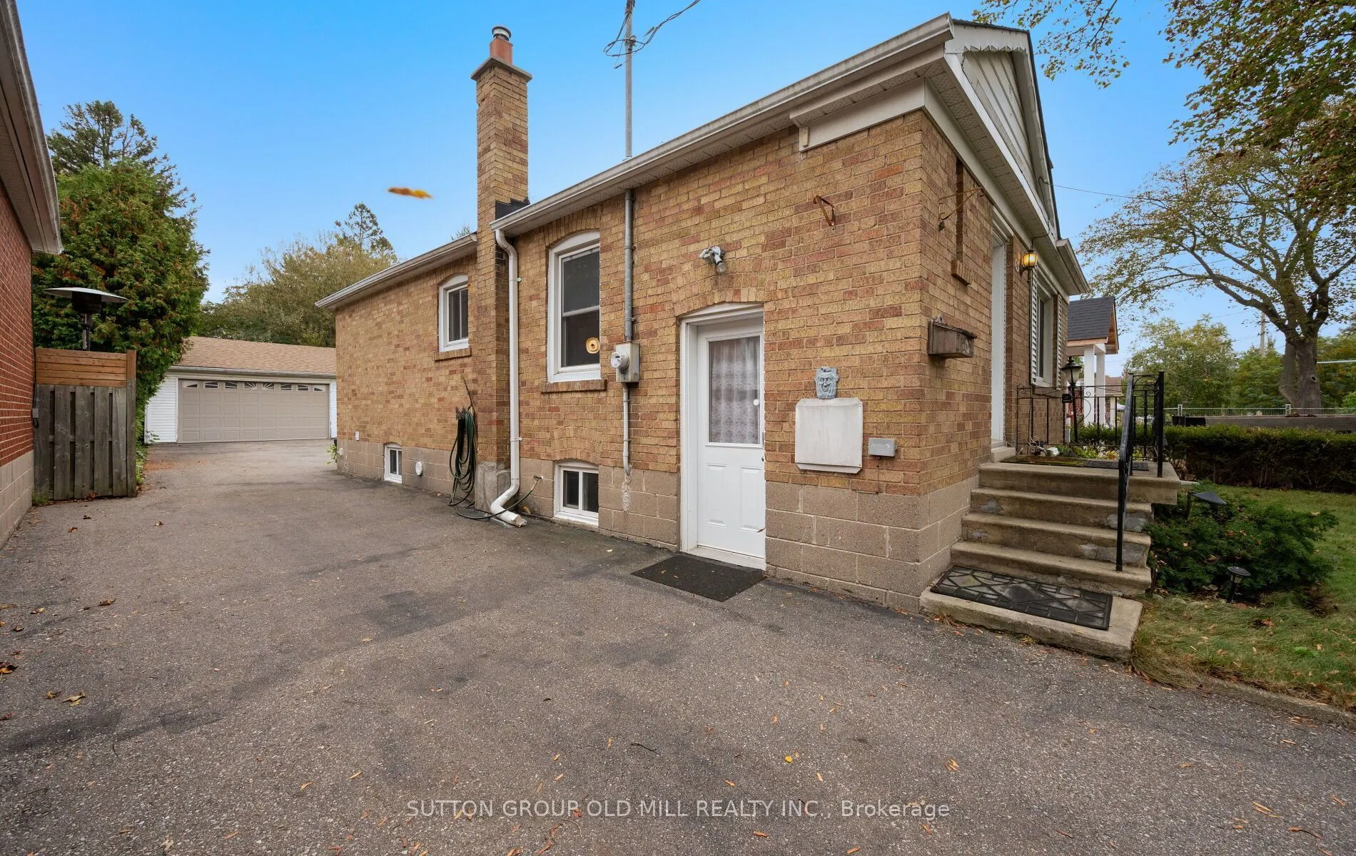 63 Westhead Road