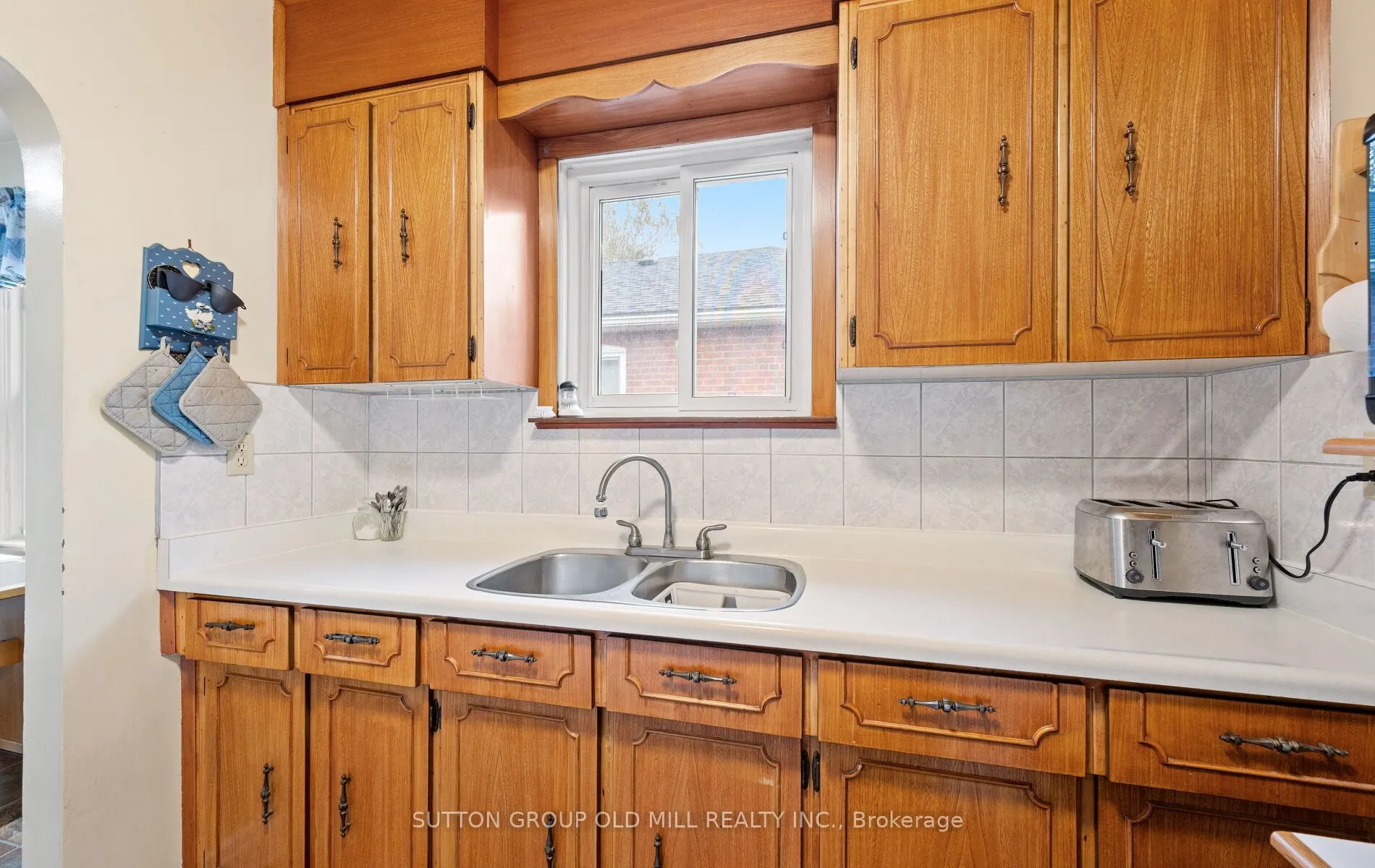 63 Westhead Road