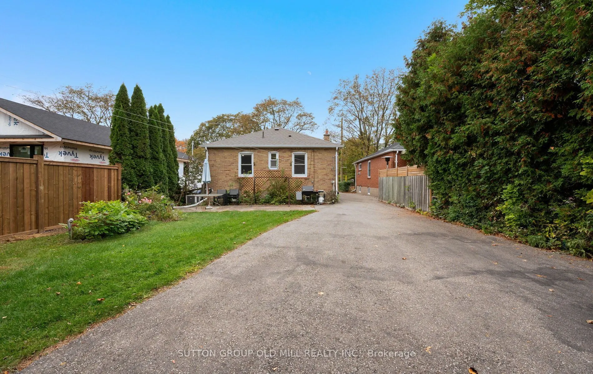 63 Westhead Road