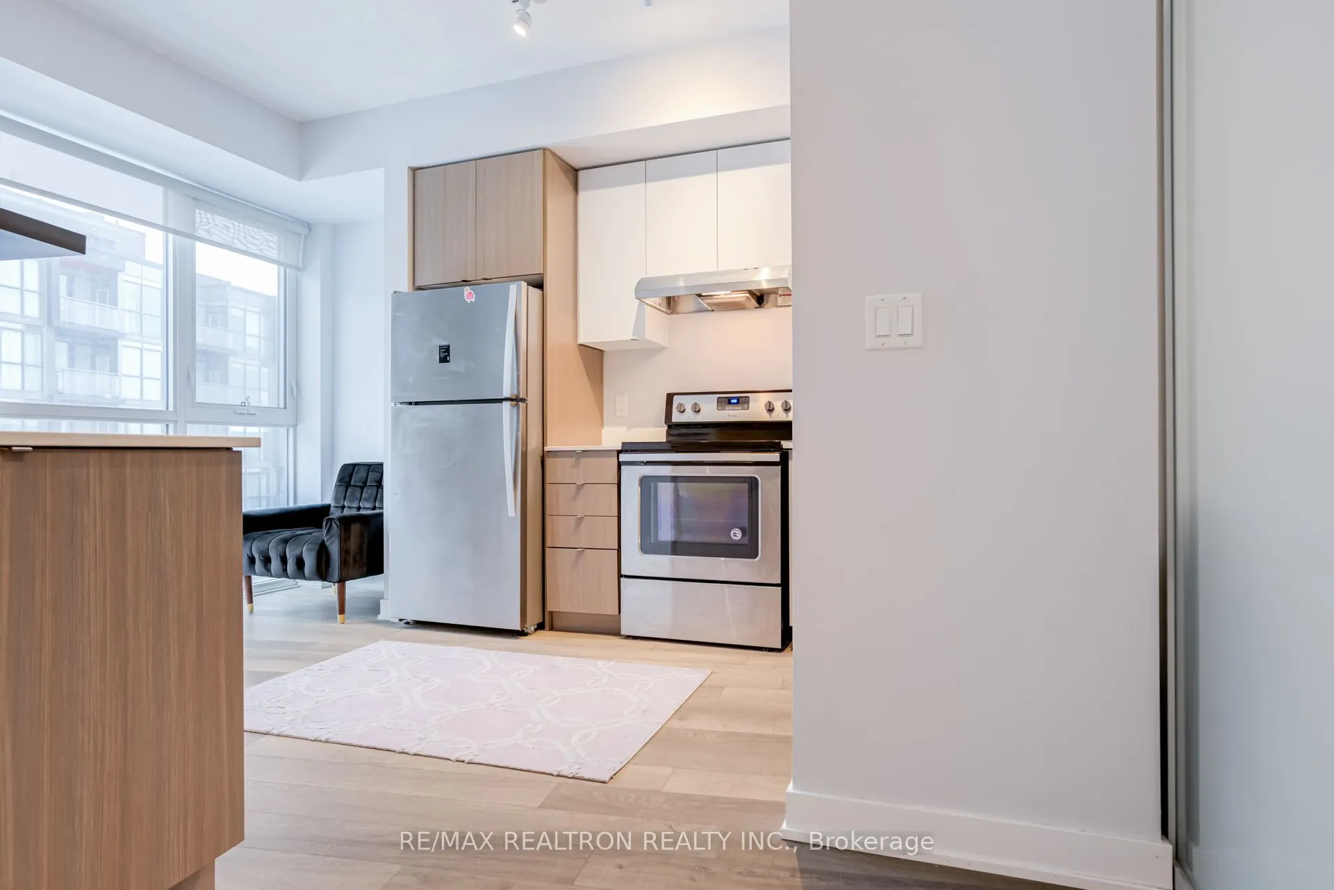 5260 Dundas Street N #C401