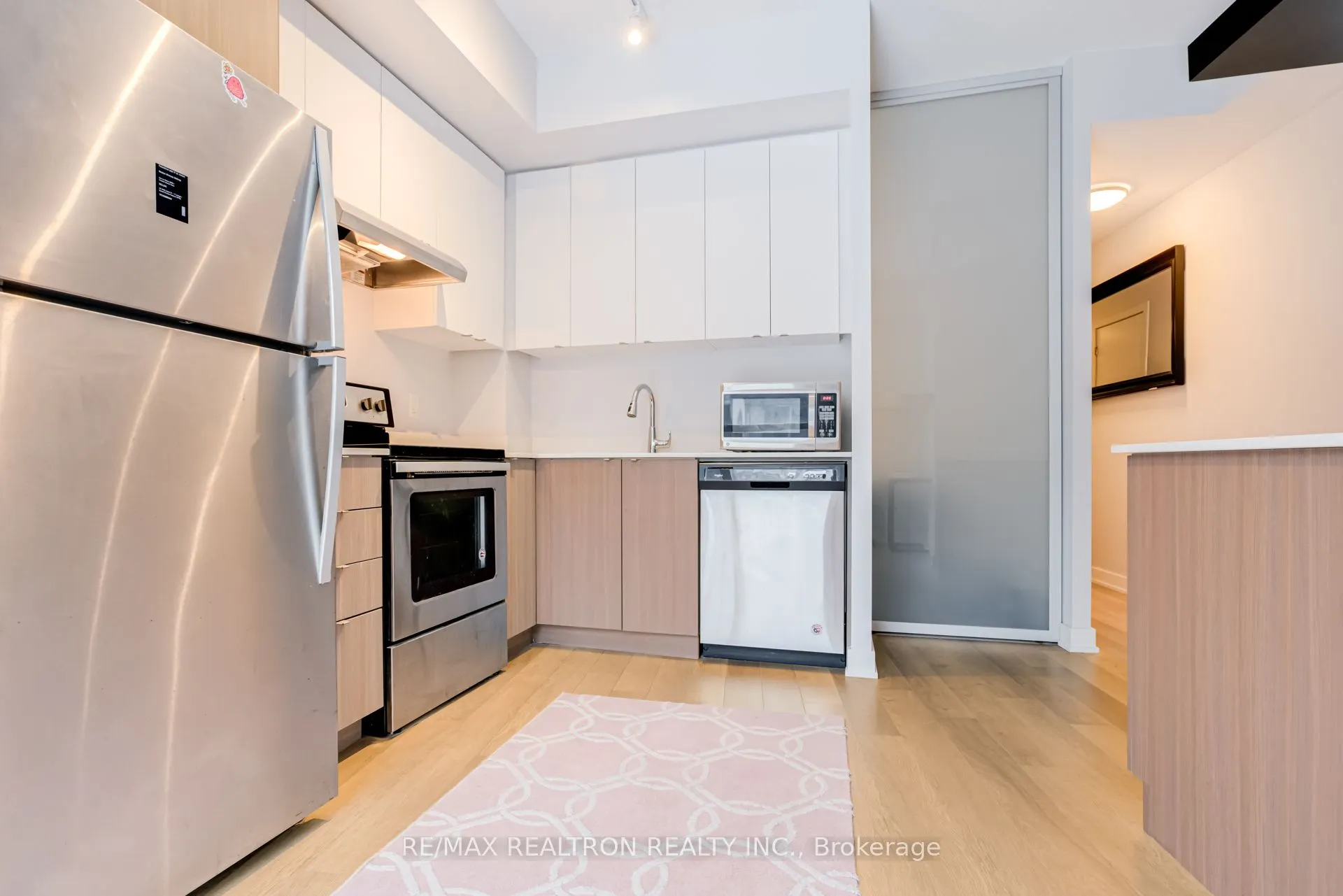 5260 Dundas Street N #C401