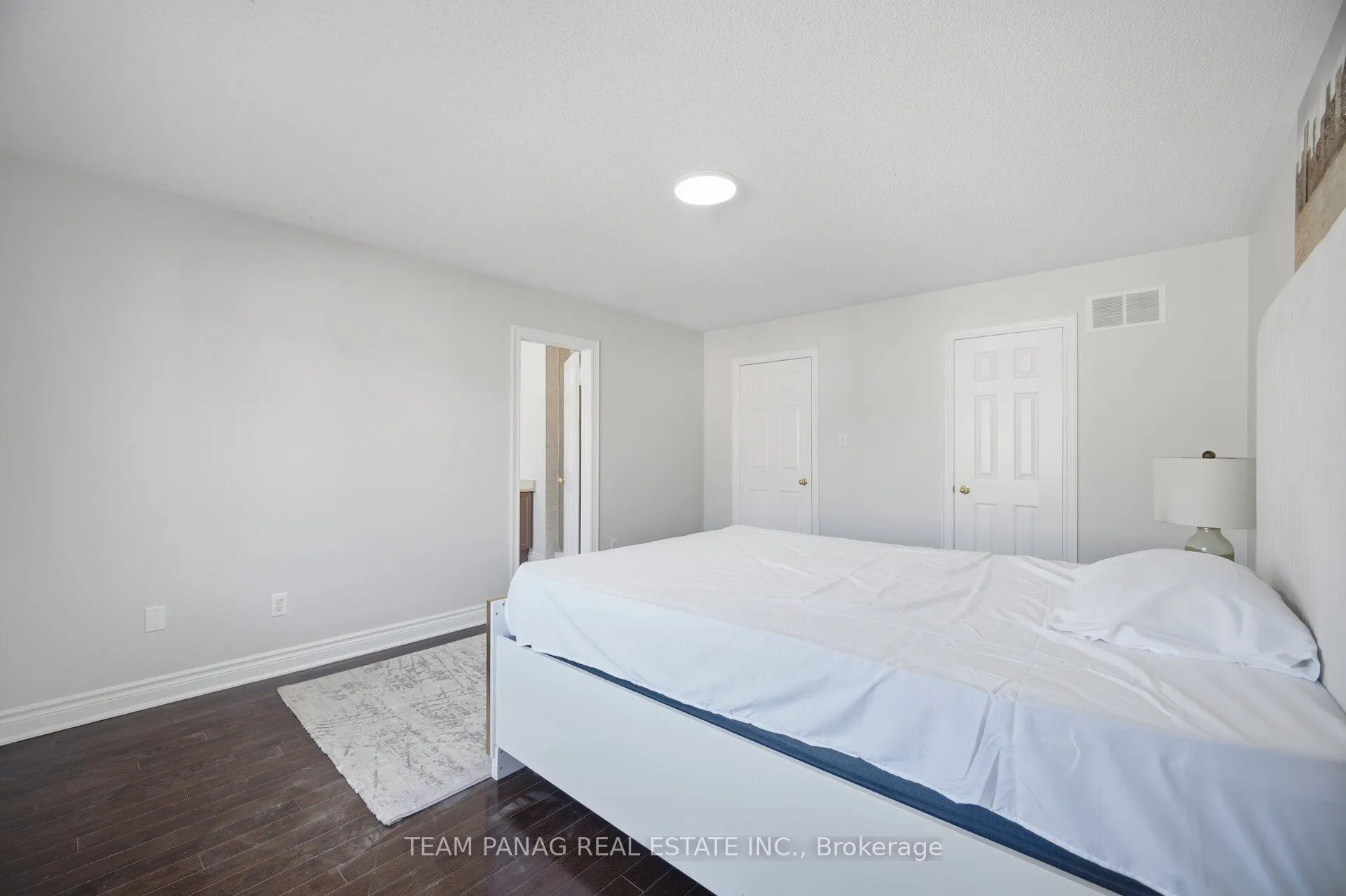 11 Peachill Court