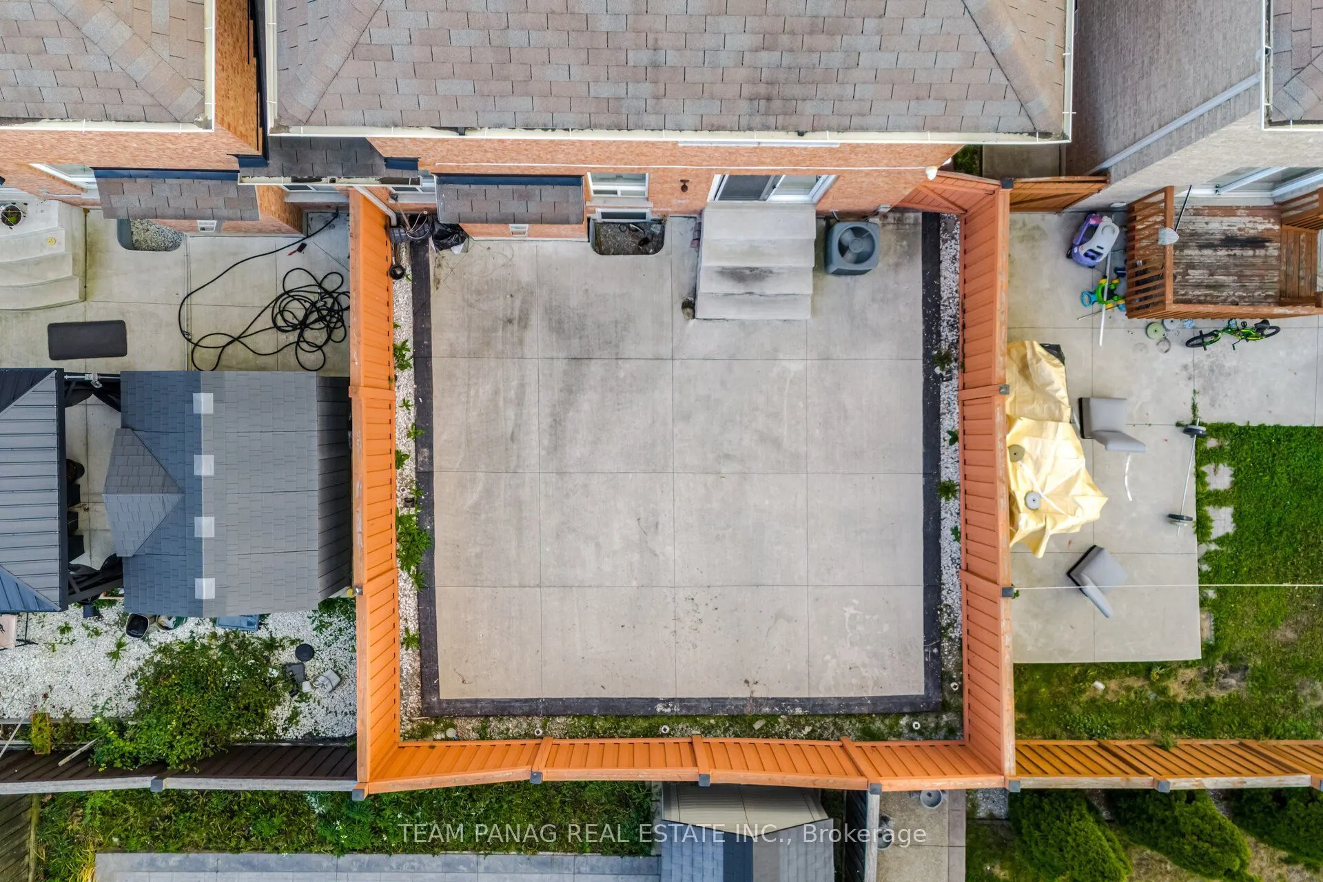 11 Peachill Court