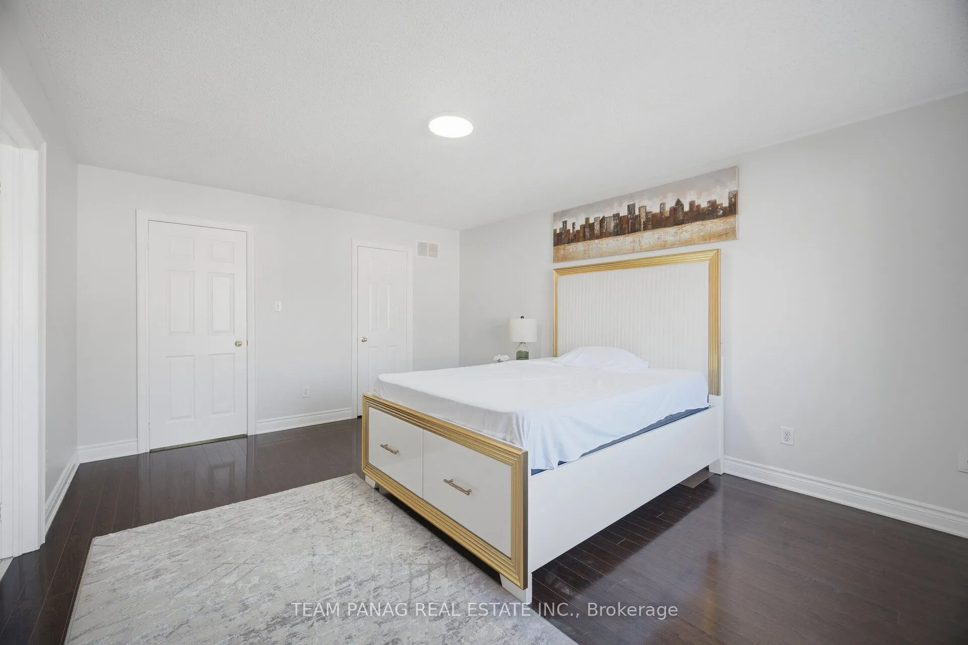 11 Peachill Court