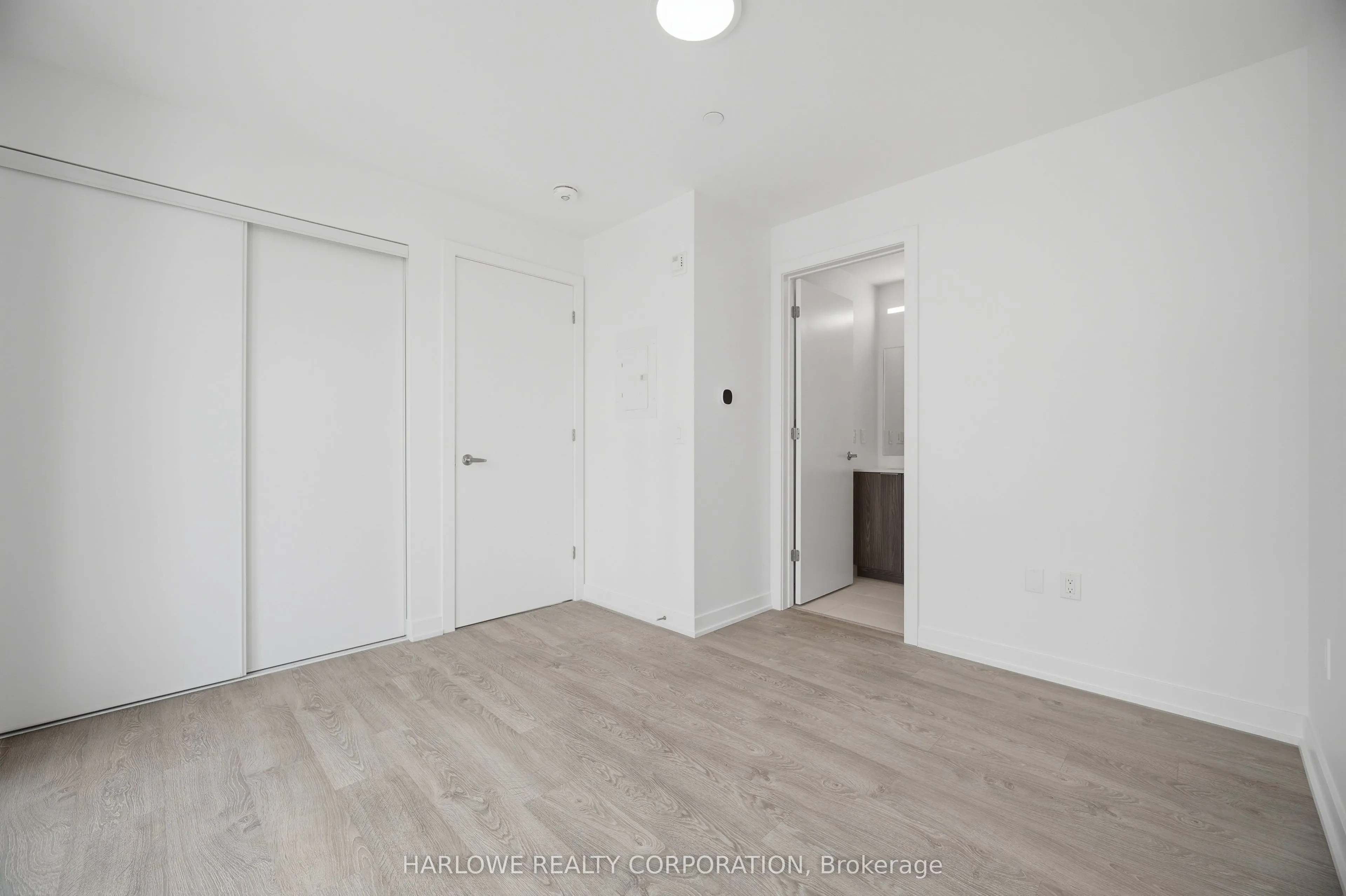 740 Whitlock Avenue #413