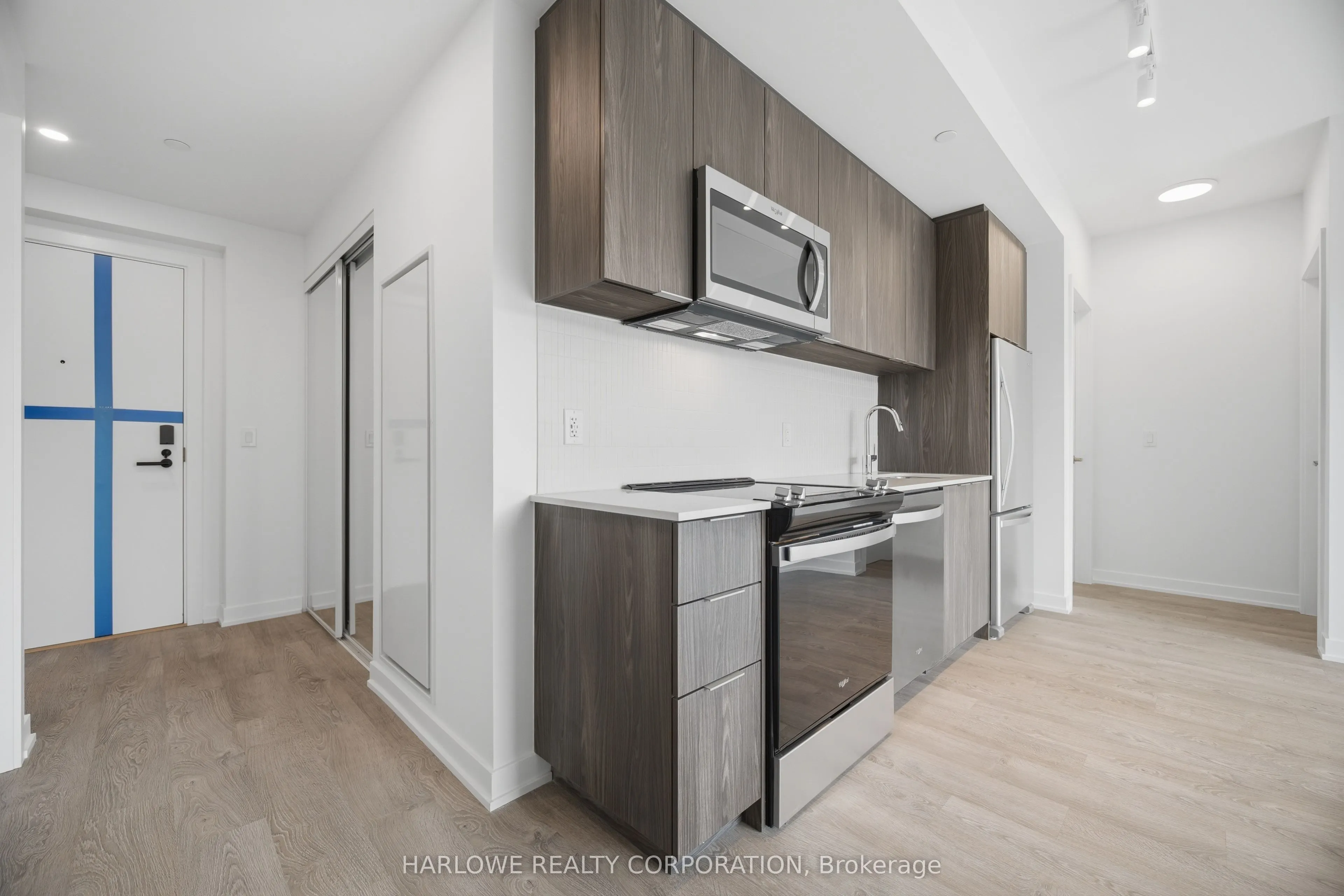 740 Whitlock Avenue #413