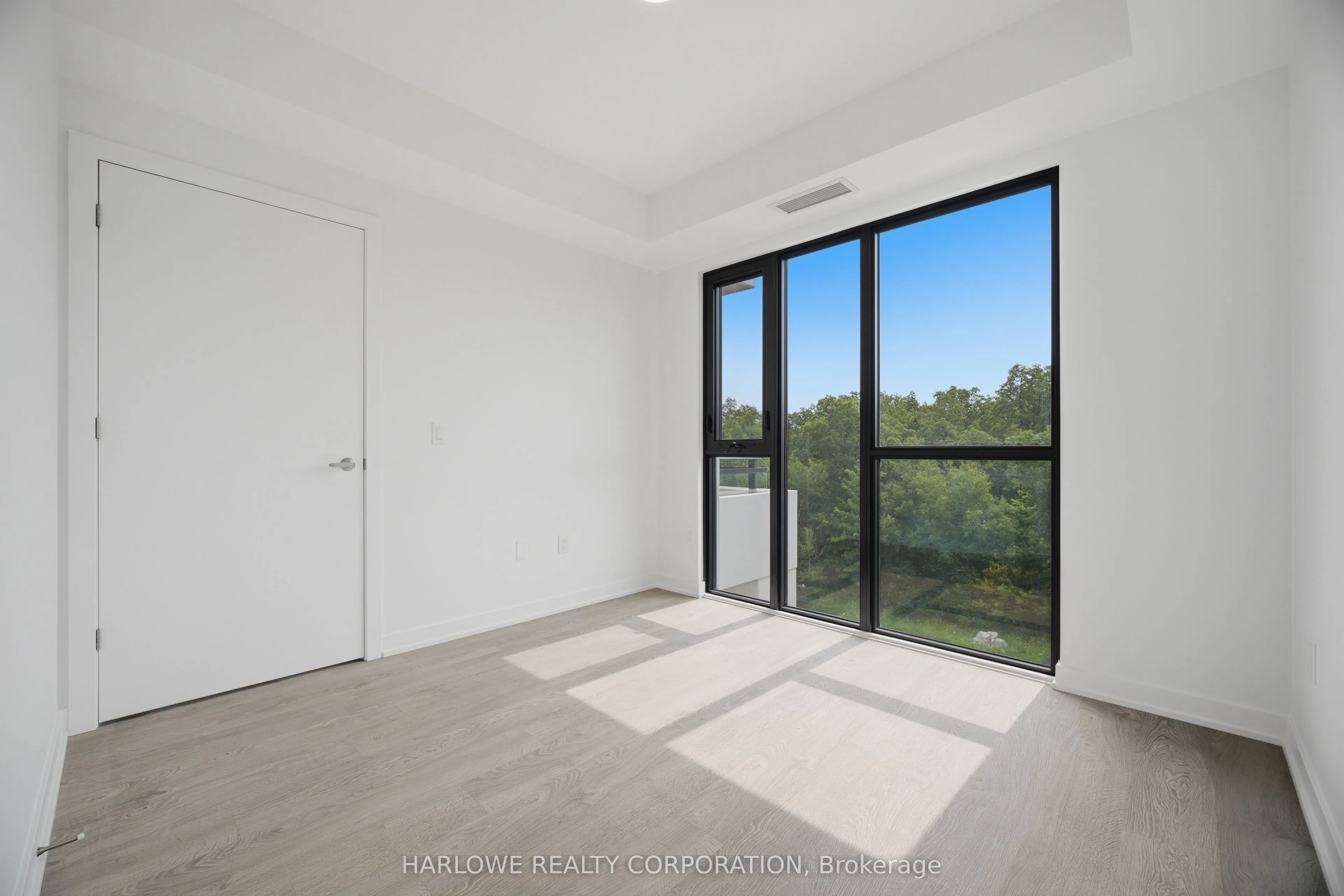 740 Whitlock Avenue #413