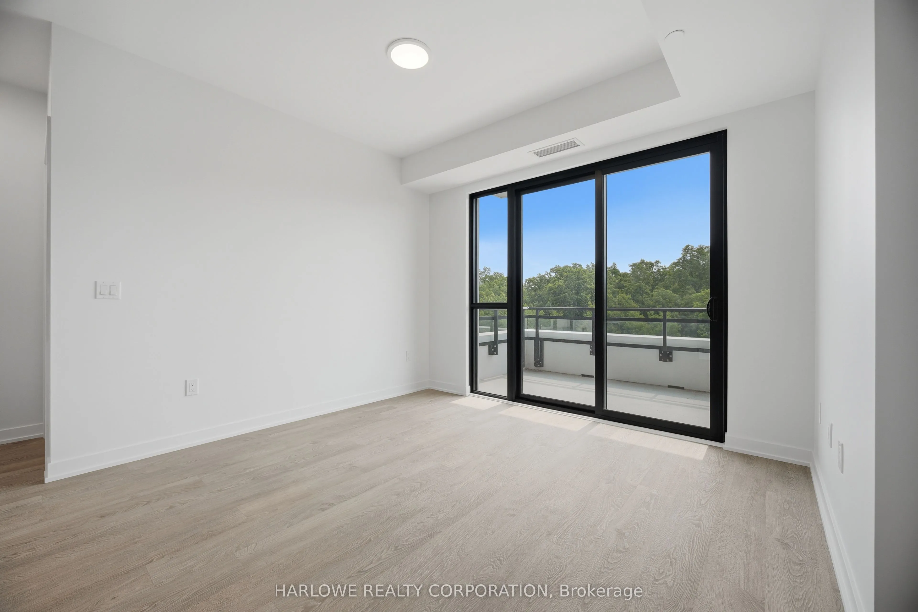740 Whitlock Avenue #413