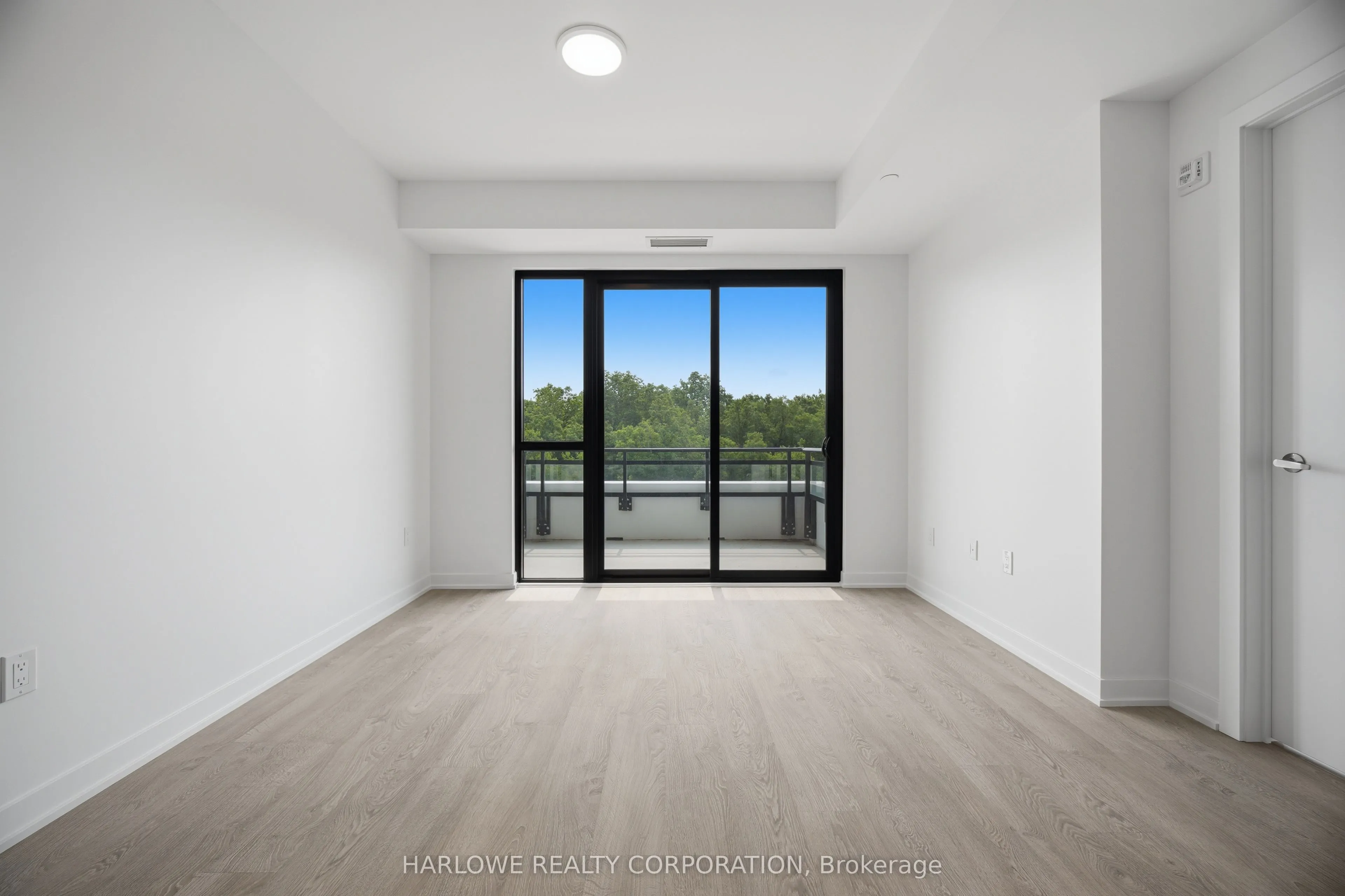 740 Whitlock Avenue #413