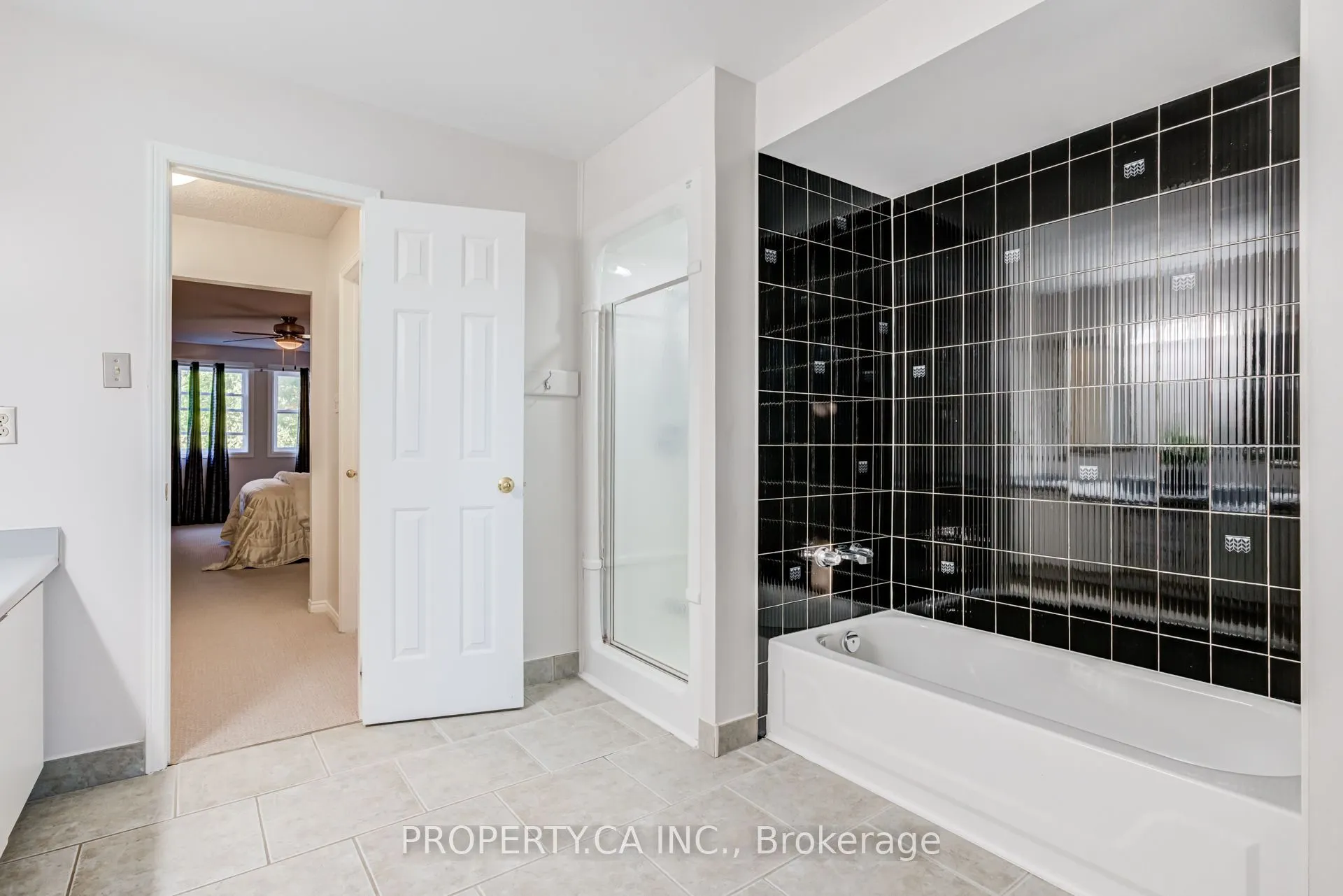 411 Freeman Crescent