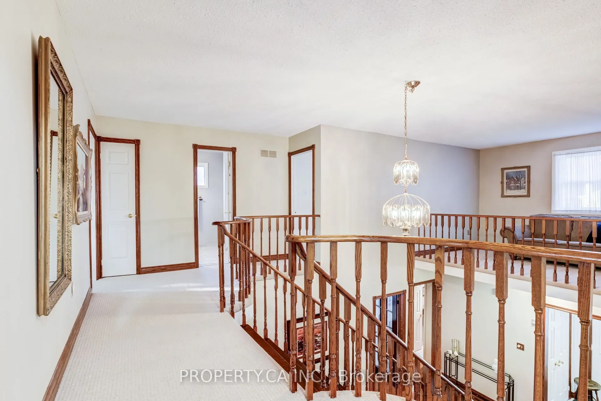 411 Freeman Crescent
