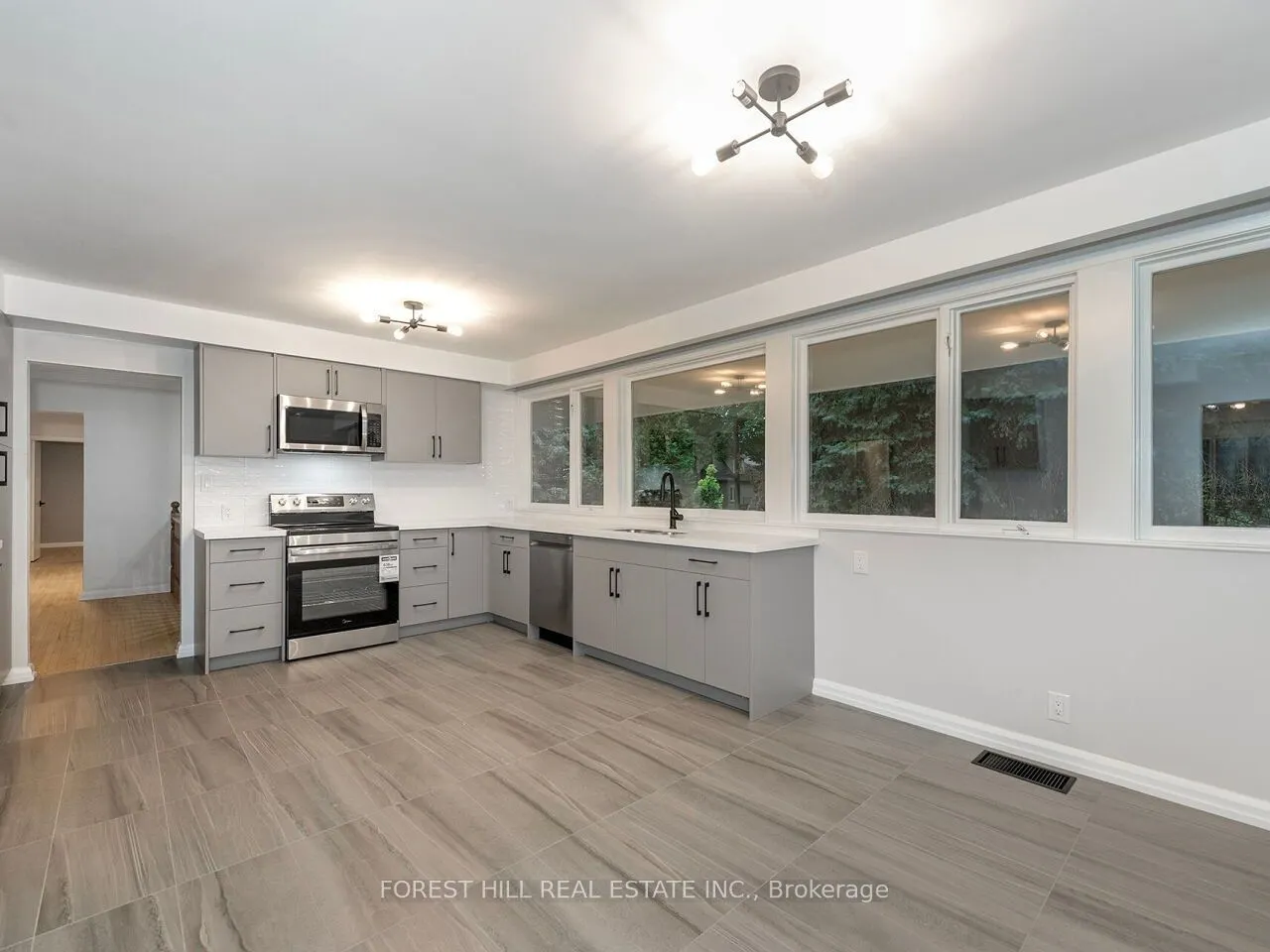 1847 Will Scarlett Drive