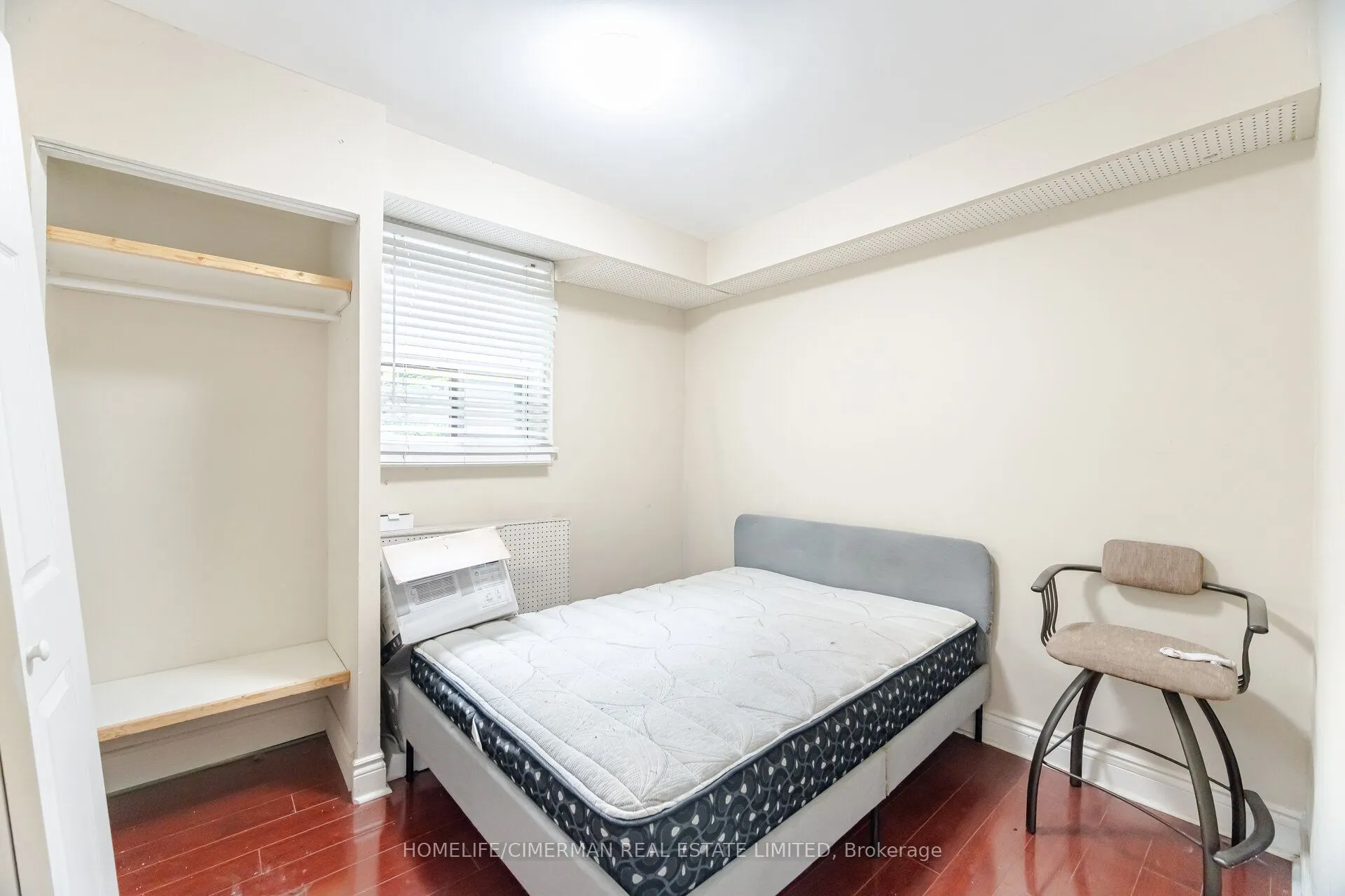 2681 Eglinton Avenue W