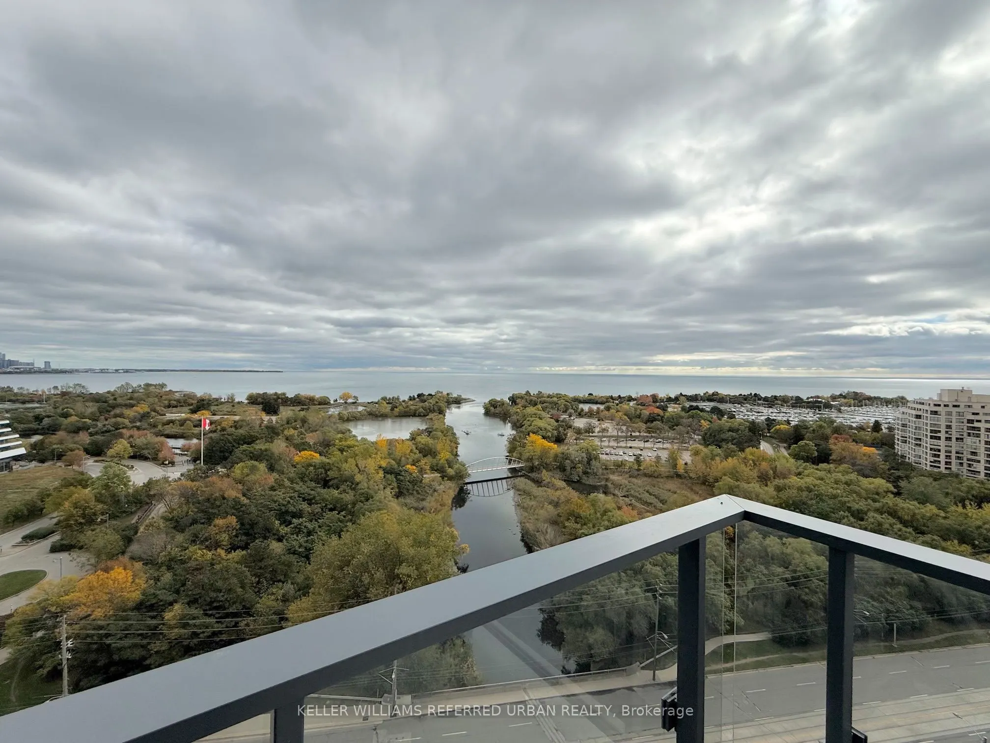 2212 Lakeshore Boulevard W #1903