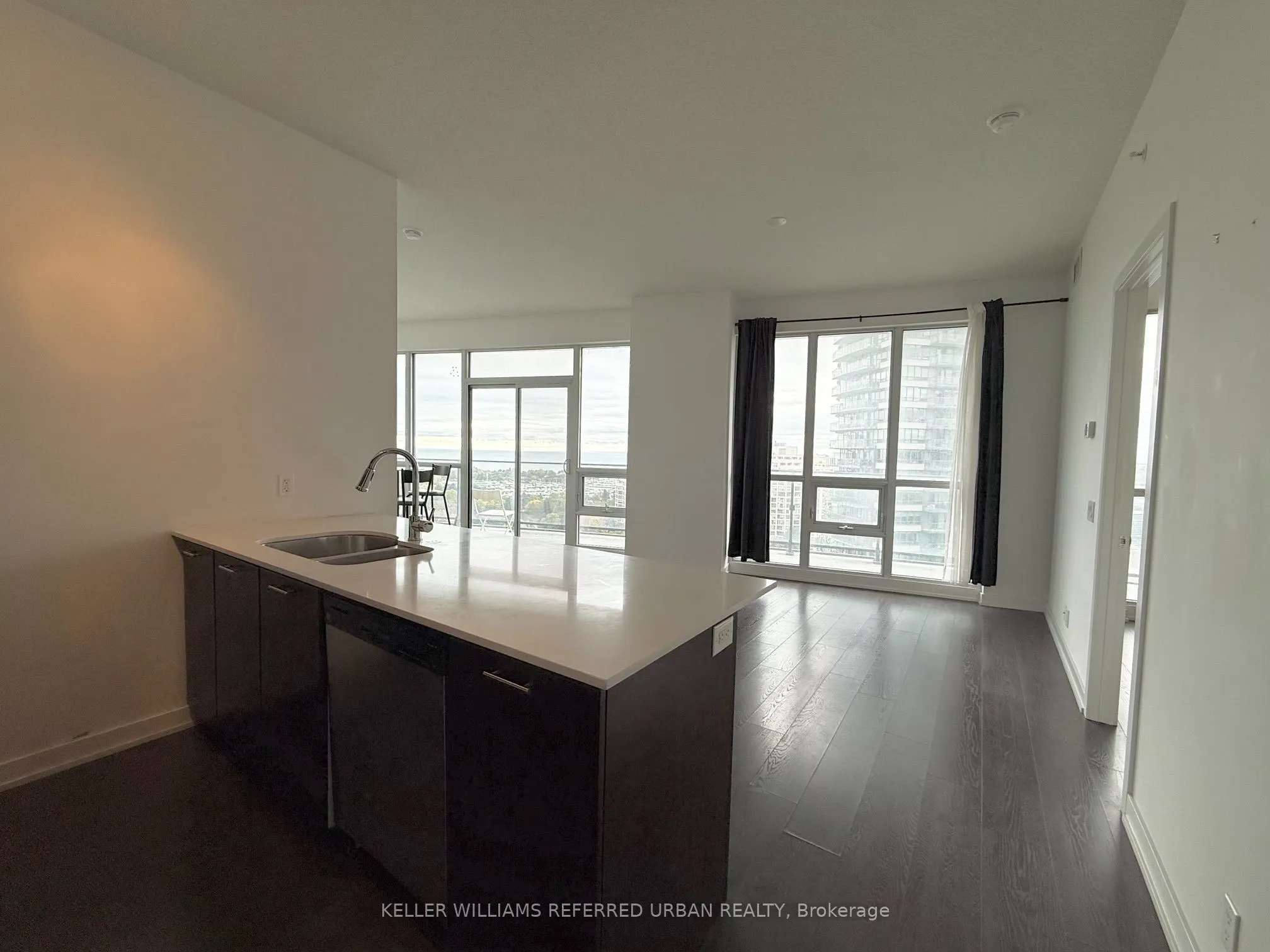 2212 Lakeshore Boulevard W #1903