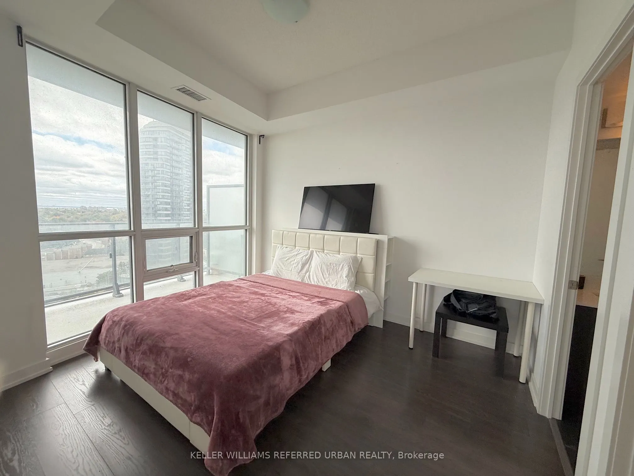 2212 Lakeshore Boulevard W #1903