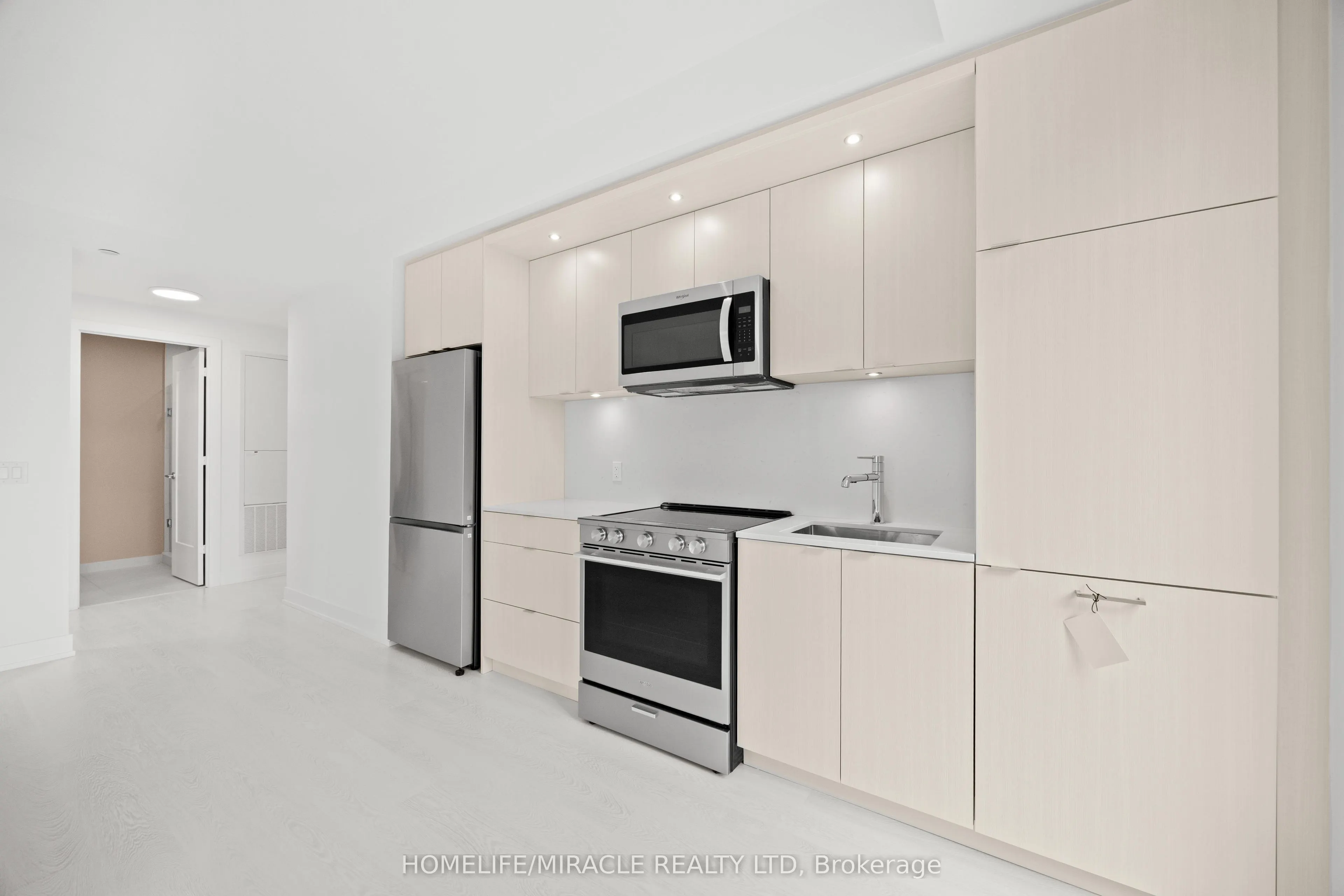 25 Cordova Avenue #905