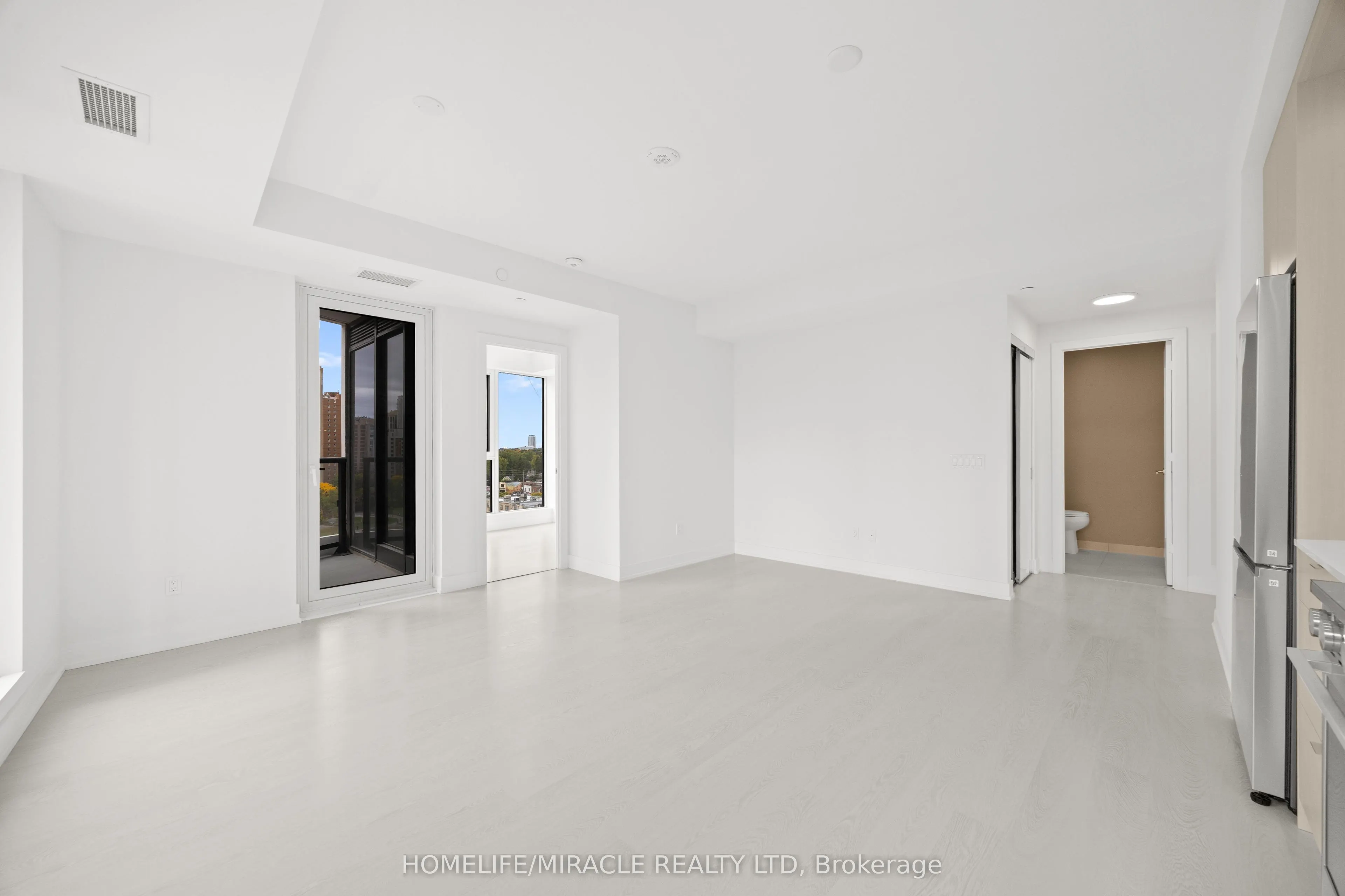 25 Cordova Avenue #905
