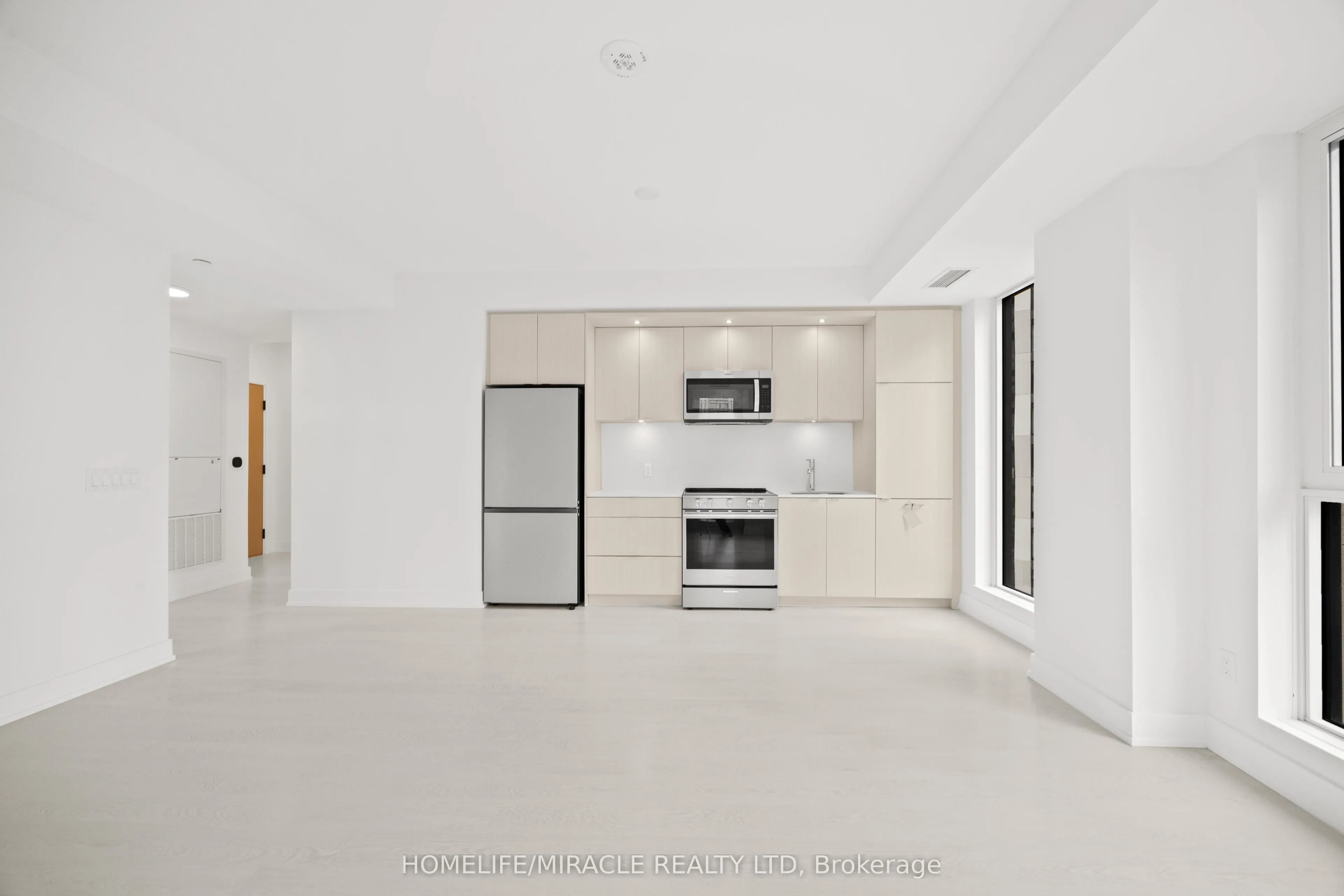 25 Cordova Avenue #905