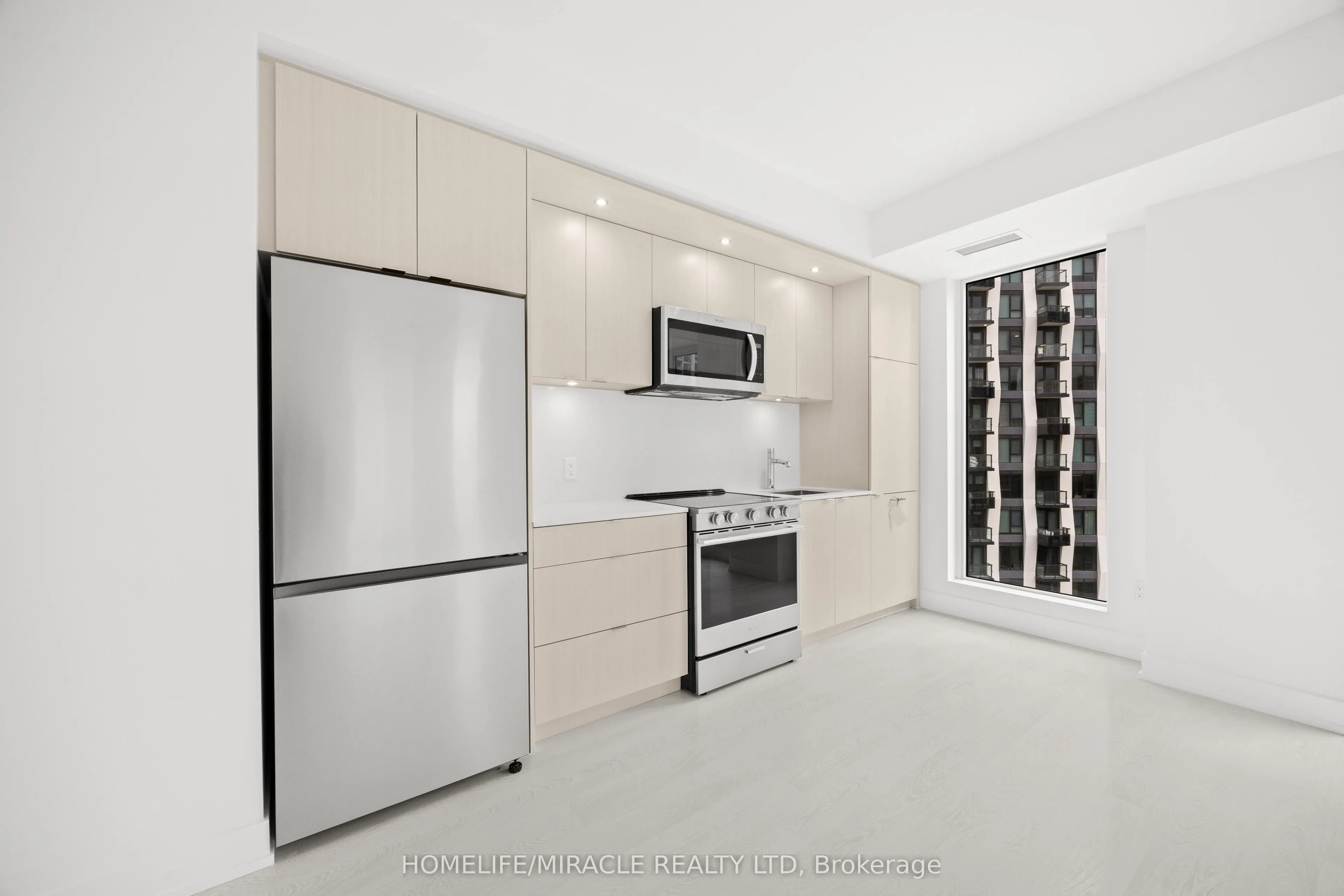 25 Cordova Avenue #905
