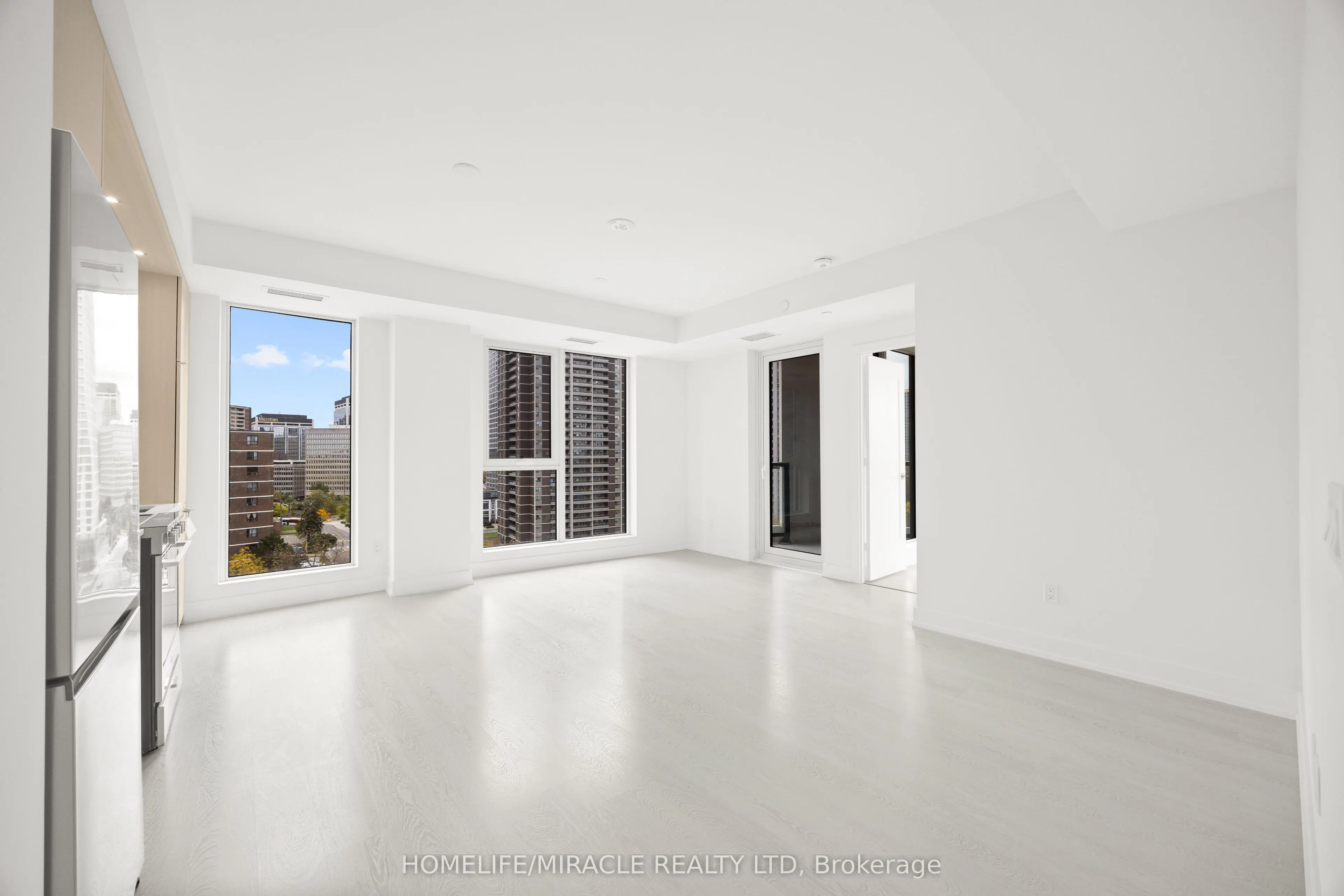 25 Cordova Avenue #905