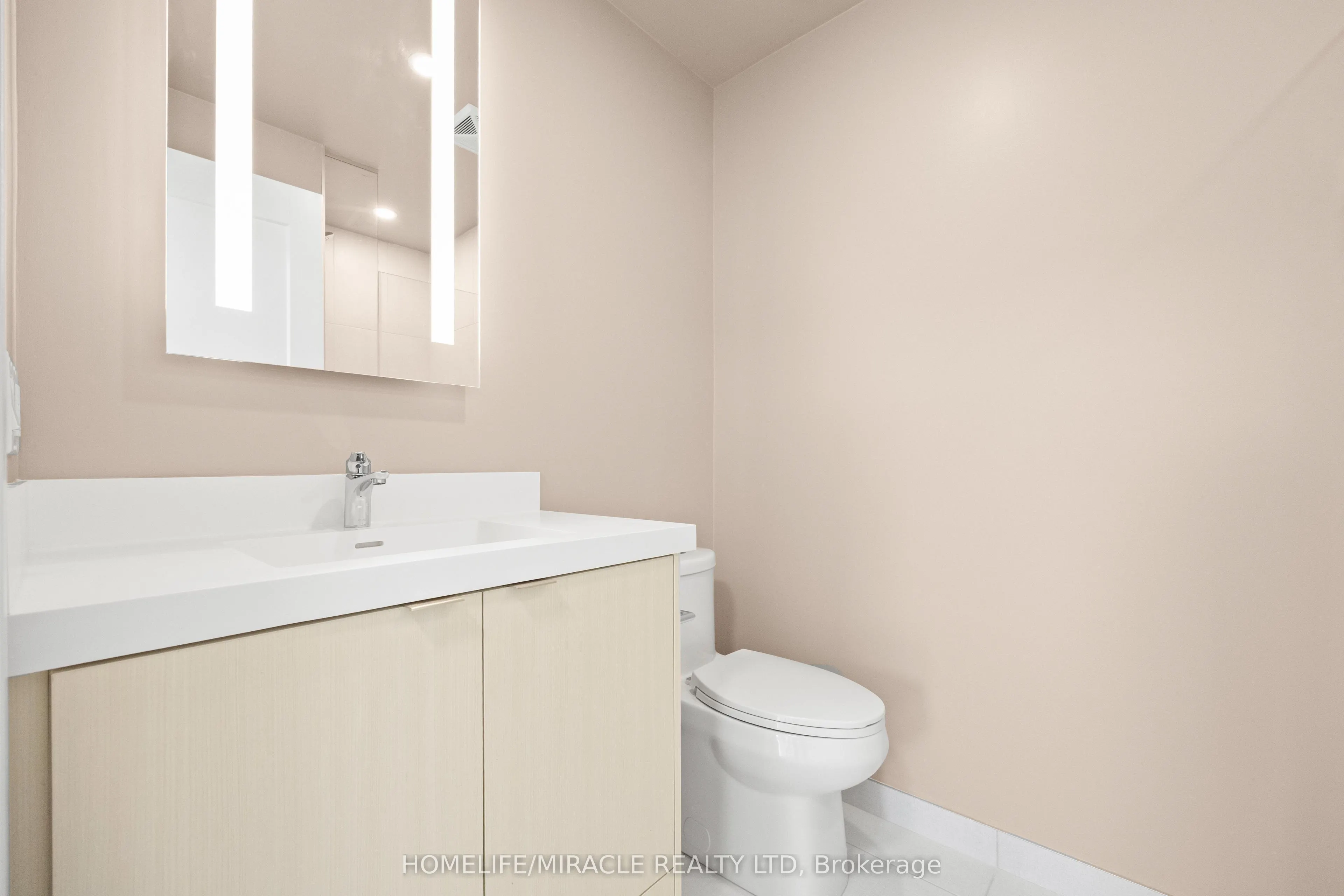 25 Cordova Avenue #905