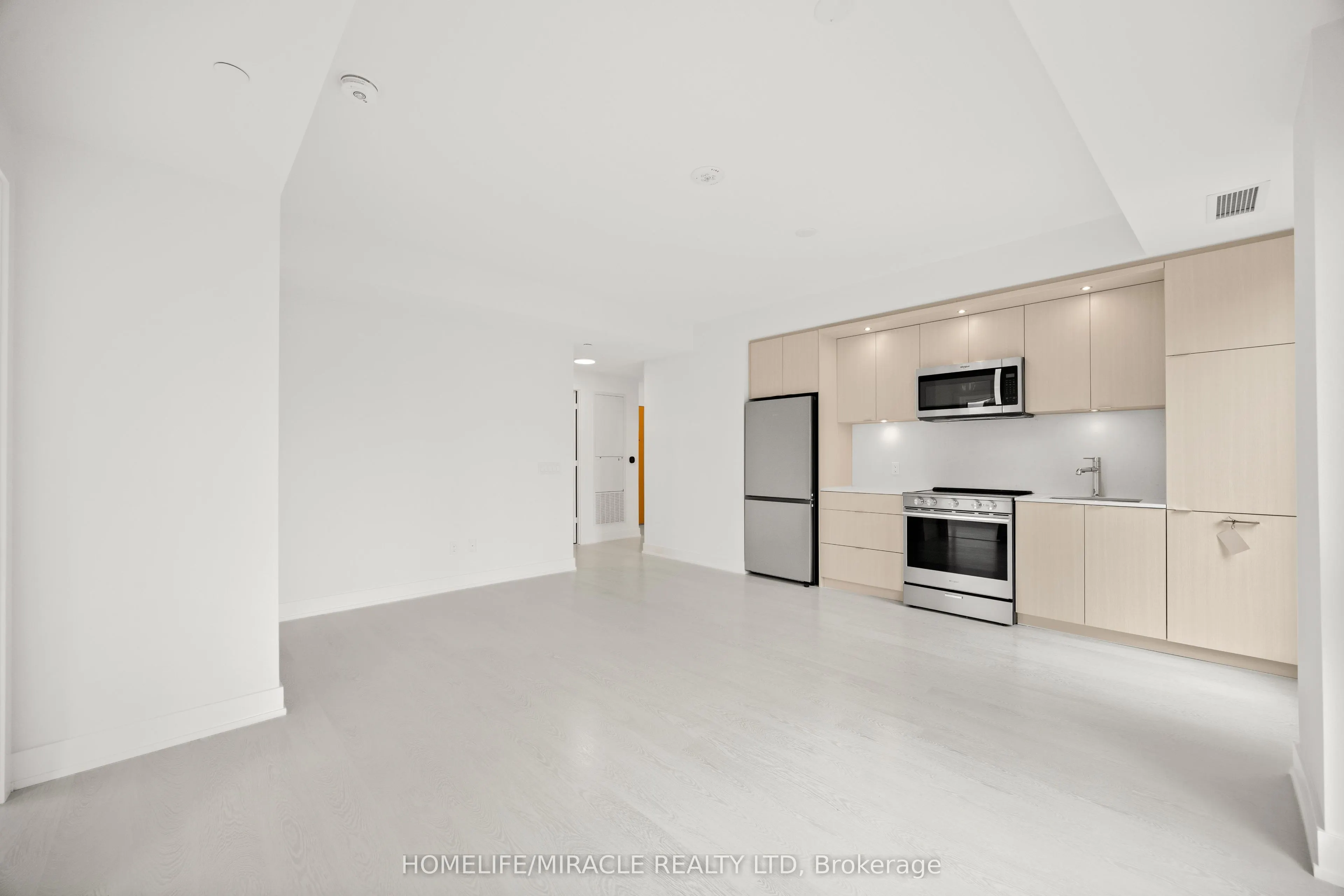 25 Cordova Avenue #905