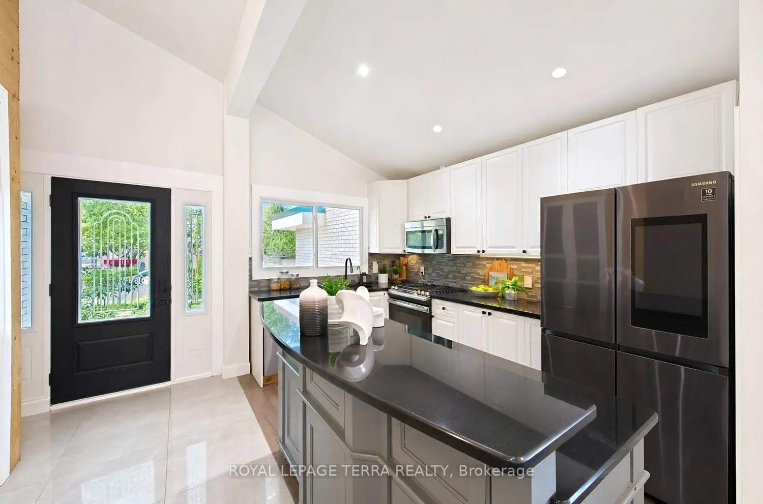 1571 Lewisham Drive