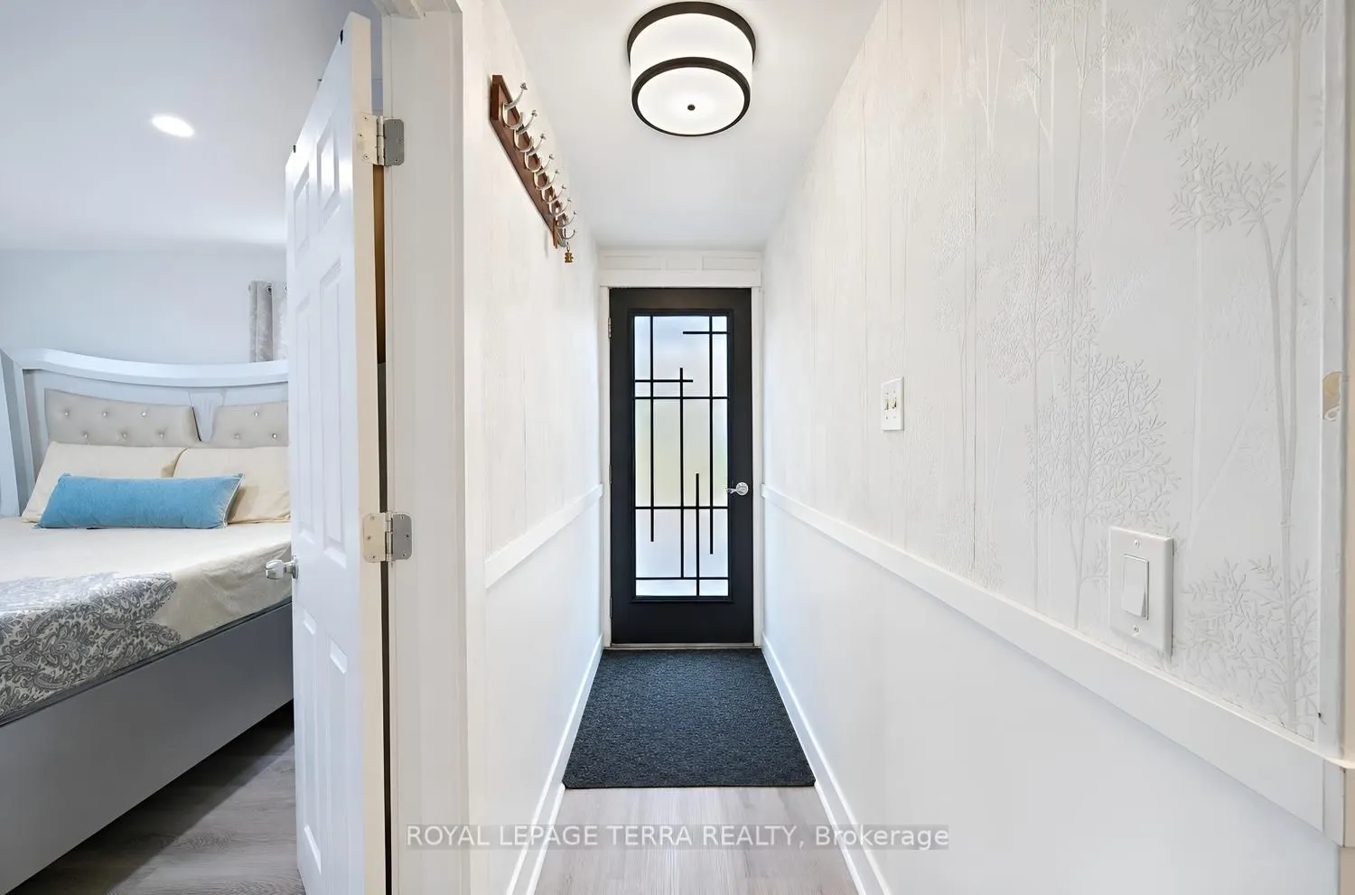 1571 Lewisham Drive