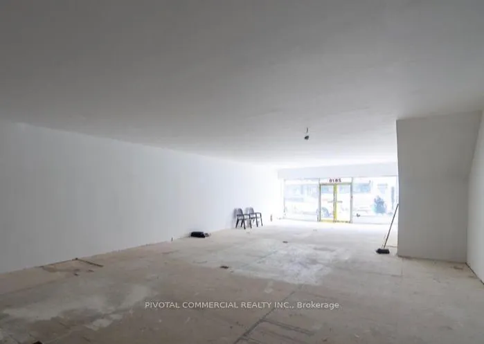 2878 Dundas Street W #100