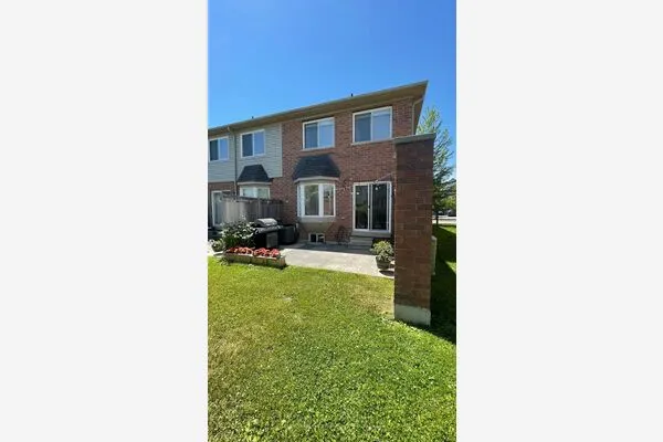 5255 Palmetto Place