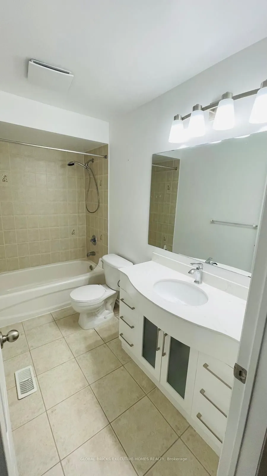 5255 Palmetto Place #11