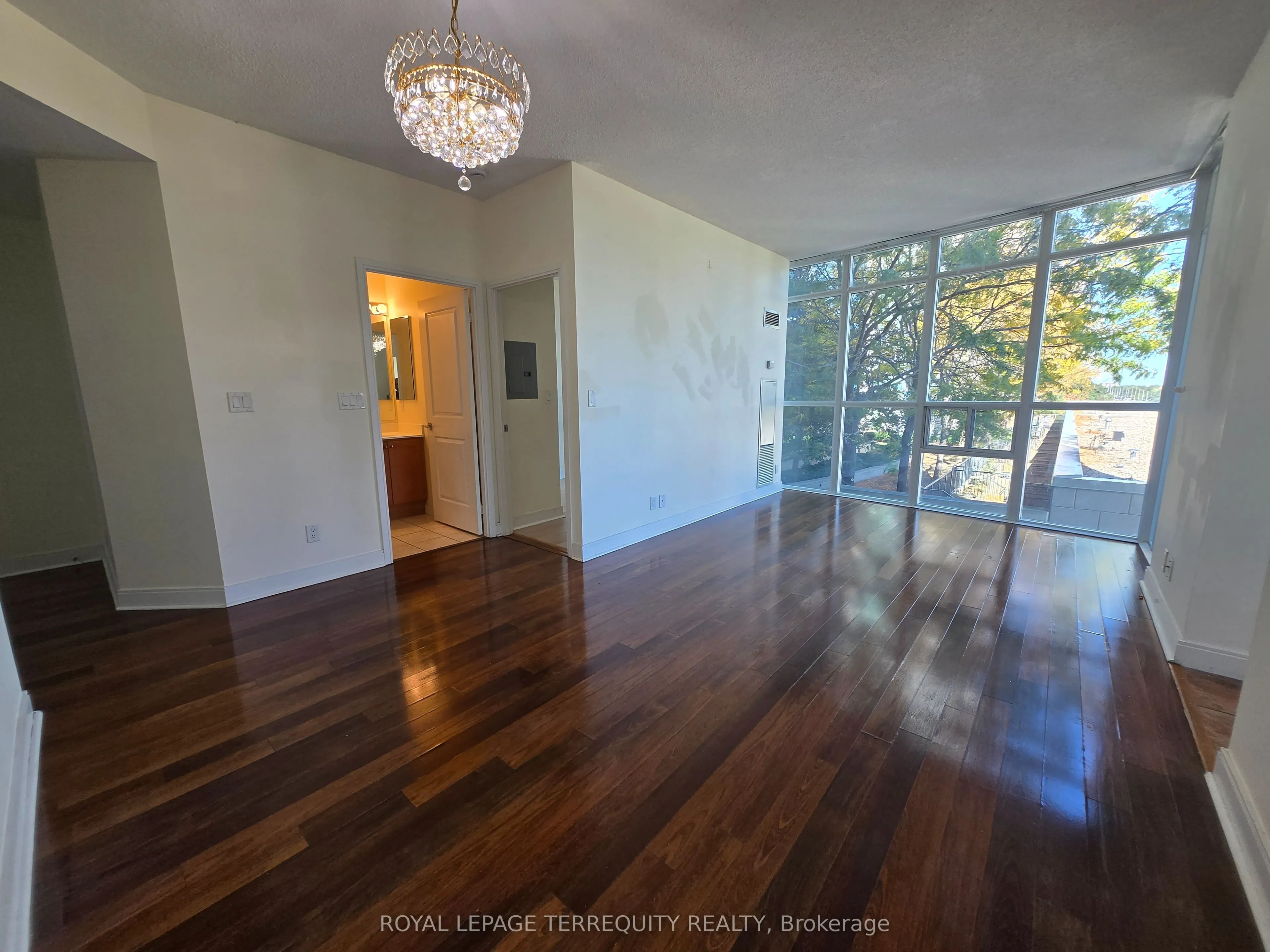 70 Absolute Avenue #403
