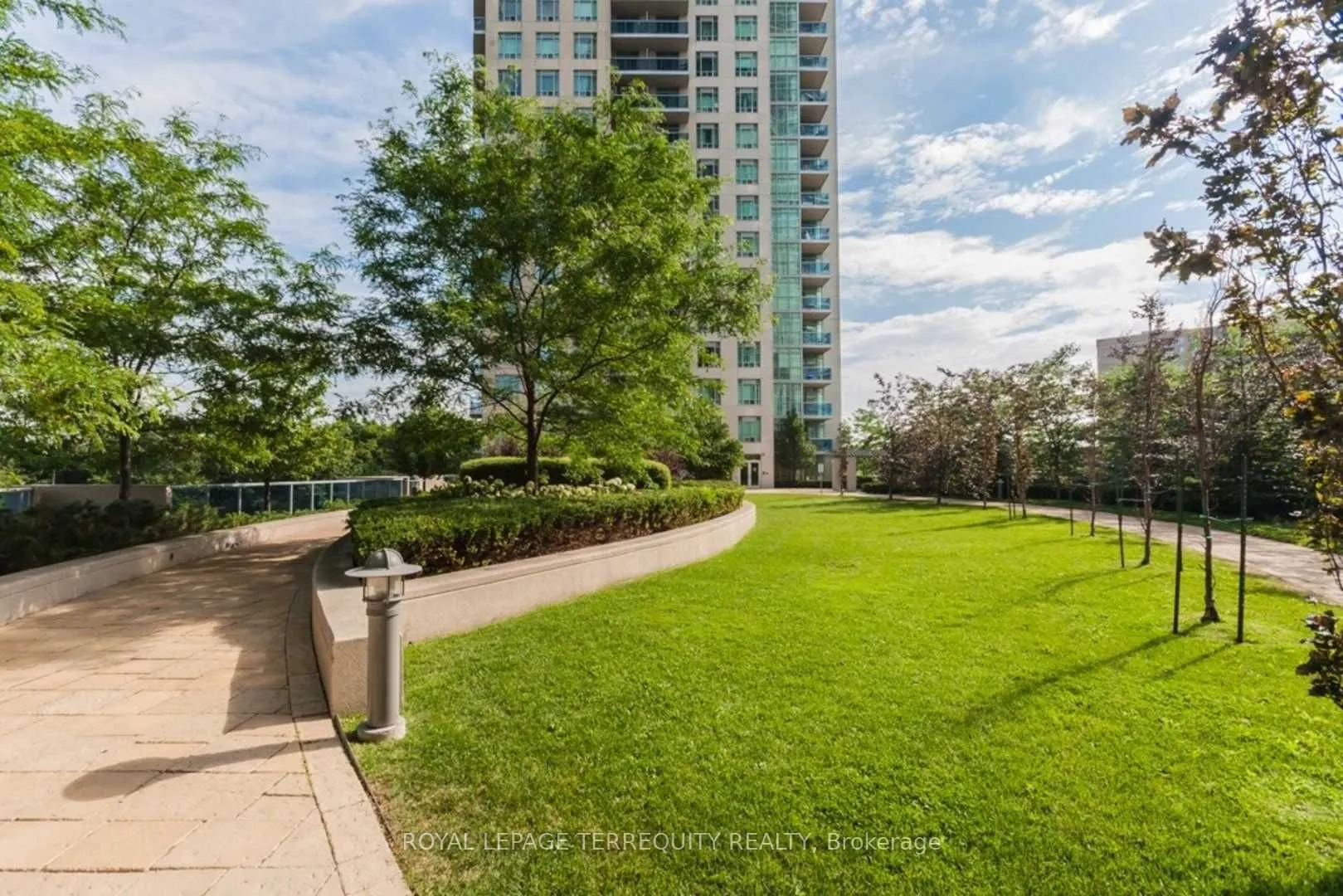 70 Absolute Avenue #403