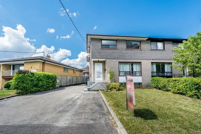 3 Clayhall Crescent