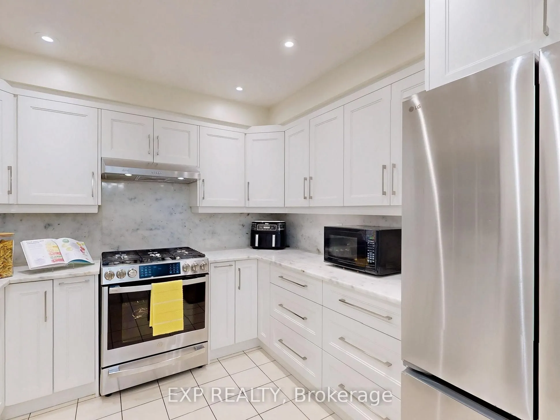 41 Bobcat Street