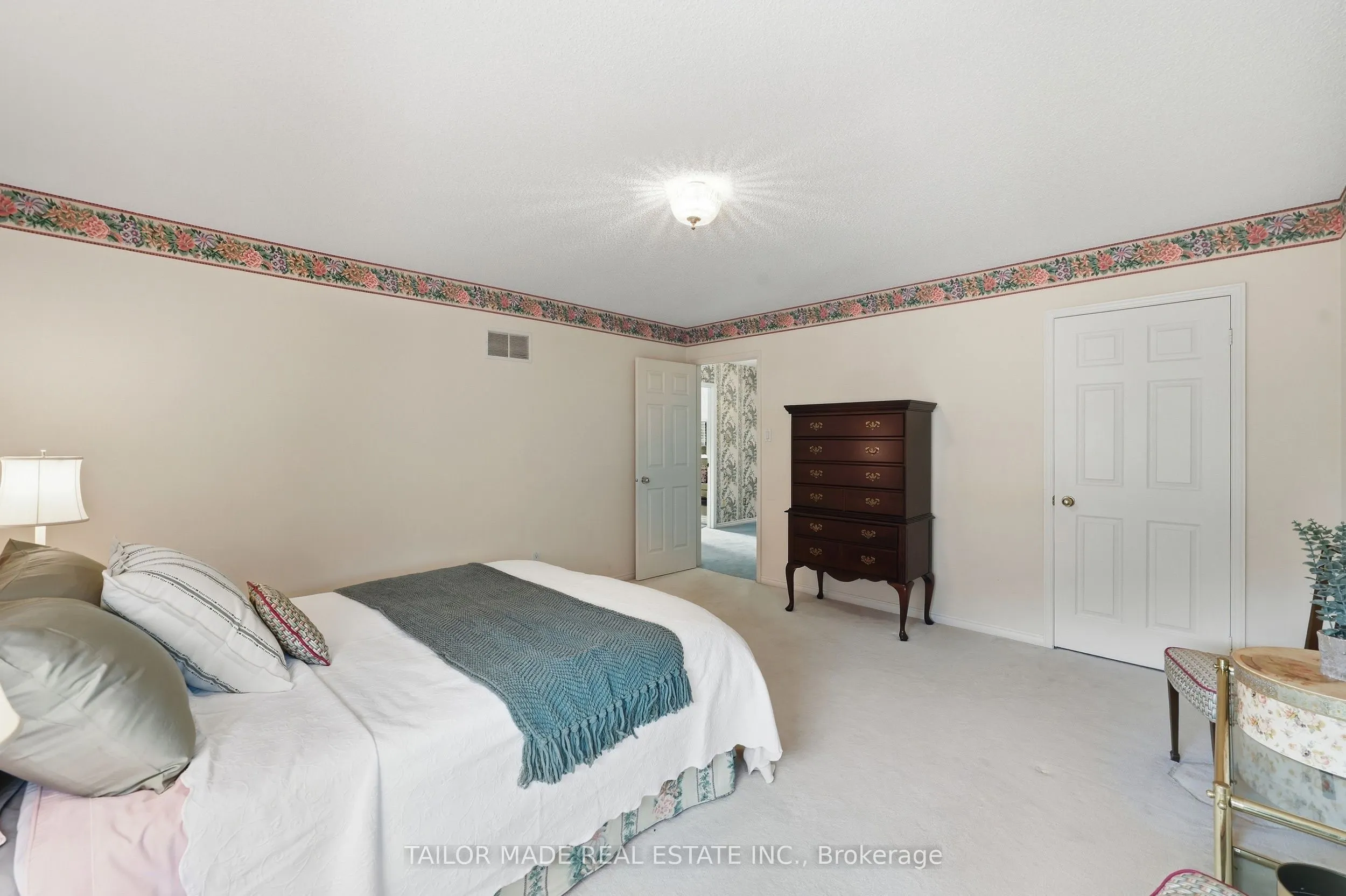 52 Casper Crescent