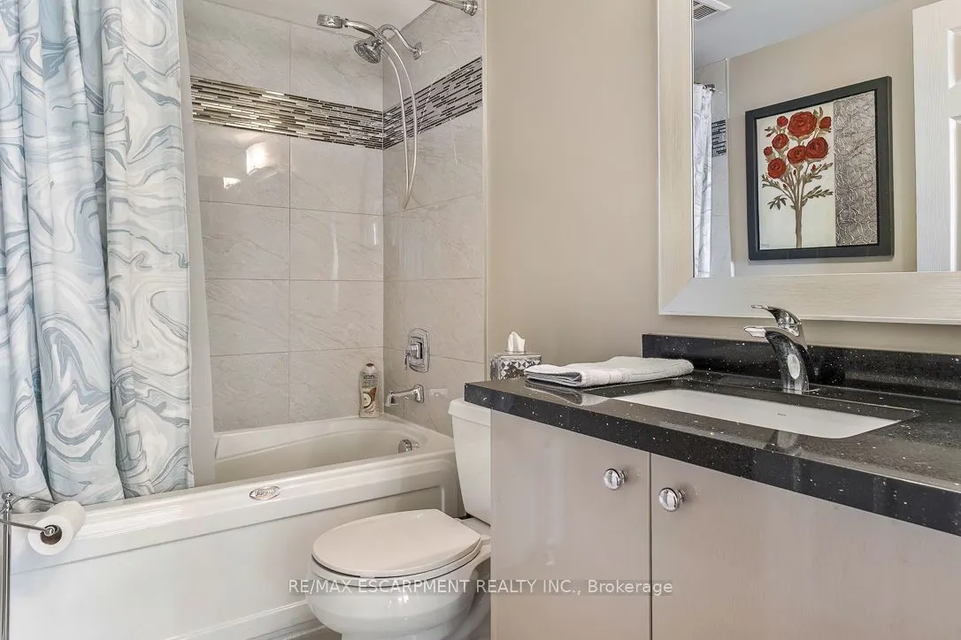 35 Kingsbridge Garden Circle #2706