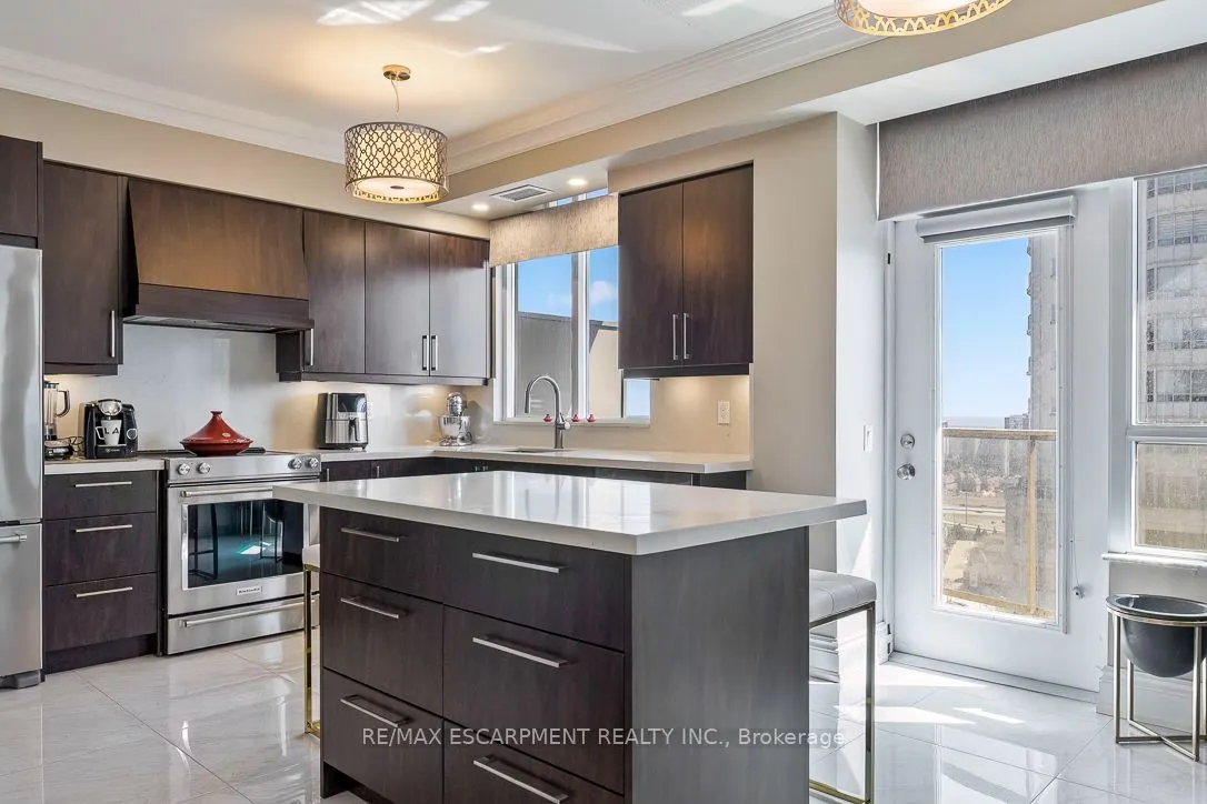 35 Kingsbridge Garden Circle #2706