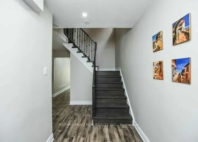 45 Trewartha Crescent