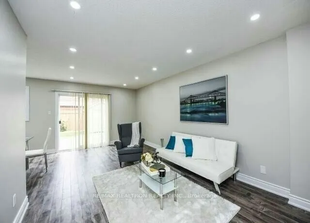 45 Trewartha Crescent