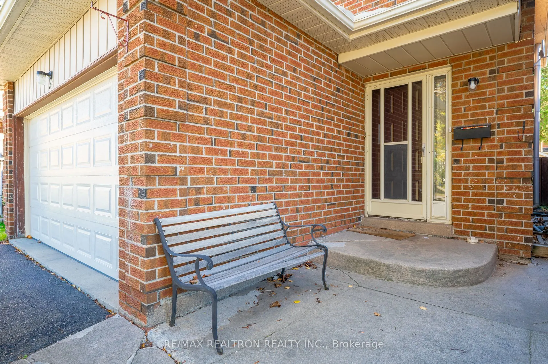 45 Trewartha Crescent