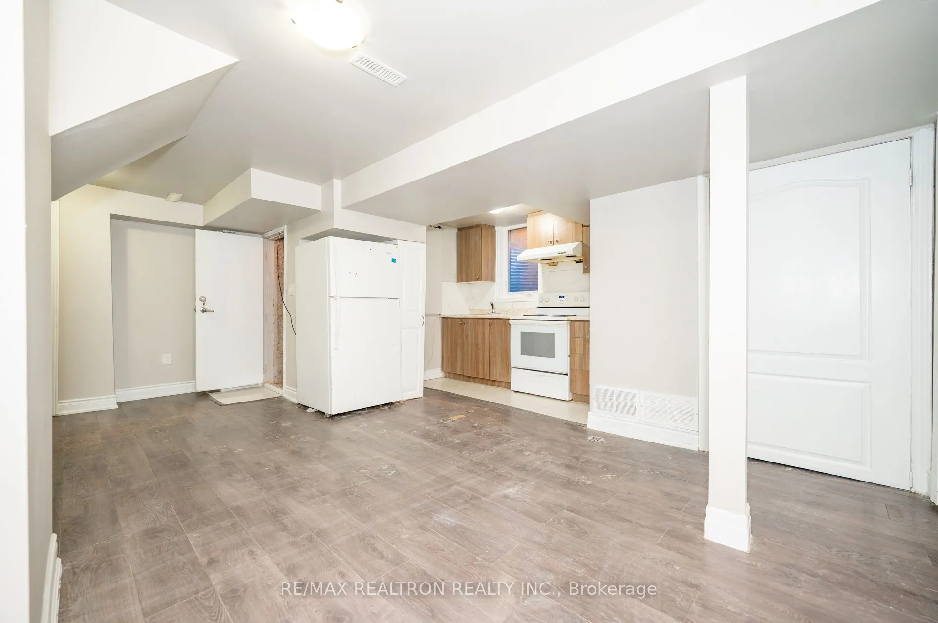 45 Trewartha Crescent