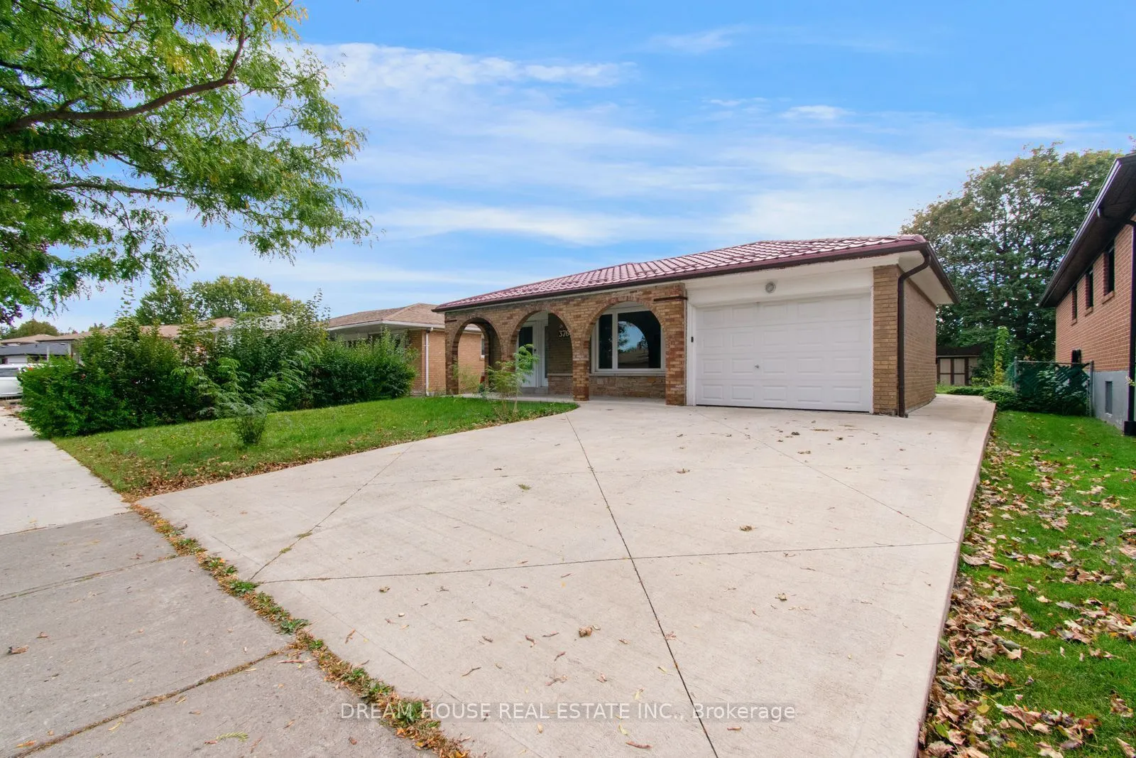3764 Wyewood Road