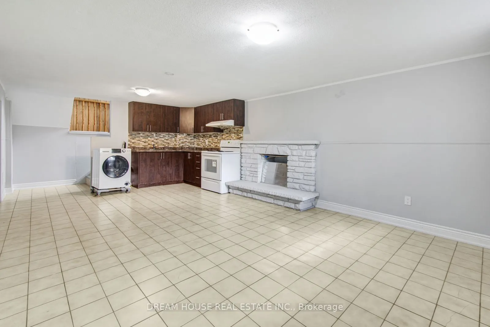 3764 Wyewood Road
