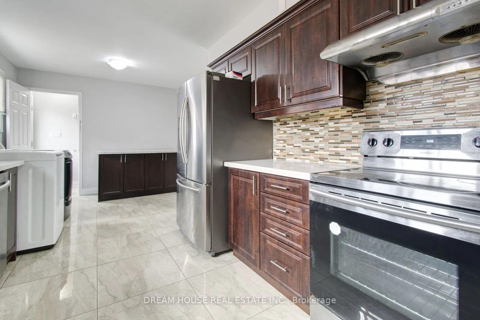 3764 Wyewood Road