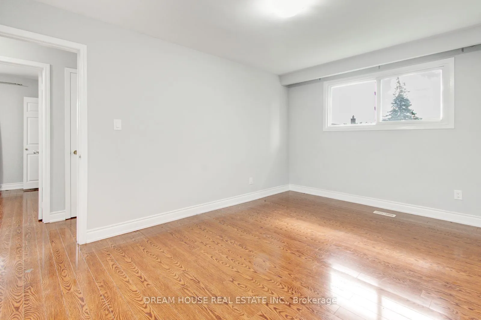 3764 Wyewood Road